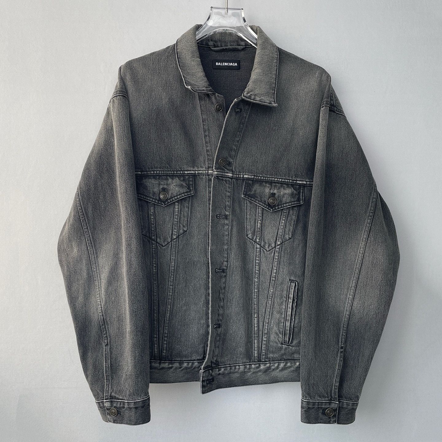 Balenciaga Balenciaga Earth Embroidery Denim Jacket 46 Size US S / EU 44-46 / 1 - 2 Thumbnail