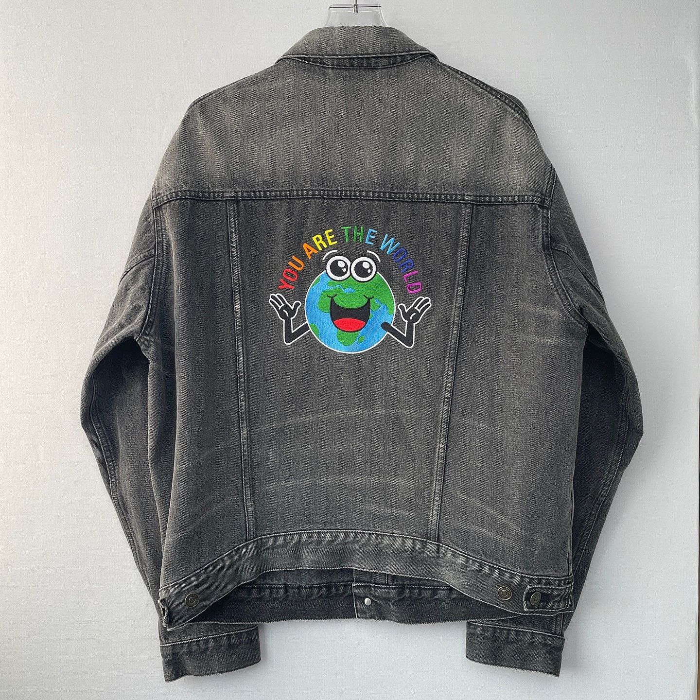 Balenciaga Balenciaga Earth Embroidery Denim Jacket 46 Size US S / EU 44-46 / 1 - 3 Thumbnail
