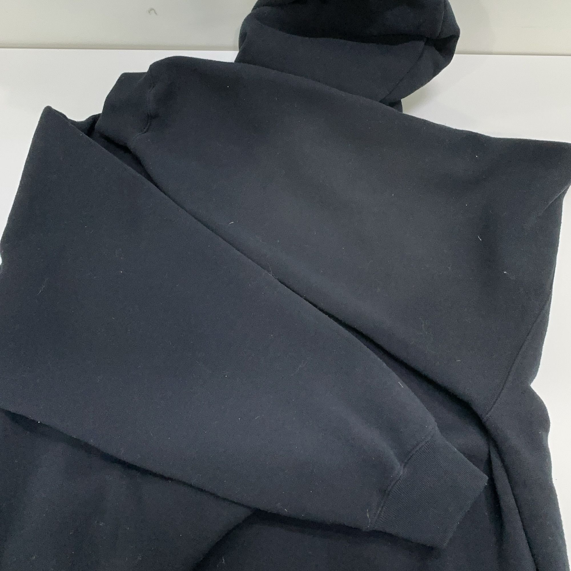 Balenciaga Balenciaga Multi-Language Logo Hoodie Size S Size US S / EU 44-46 / 1 - 18 Thumbnail