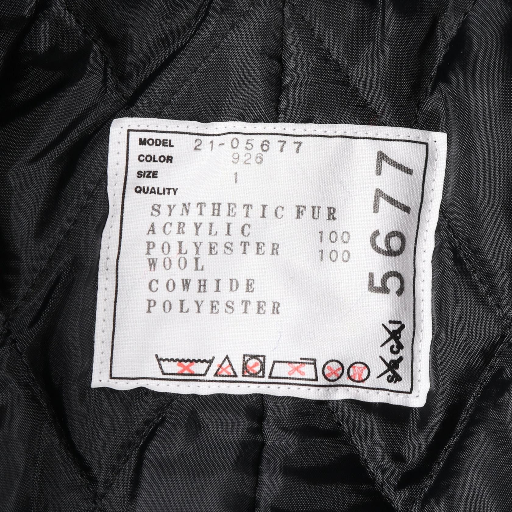 Sacai Sacai Sacai sacai × KAWS Faux Fur Coat Plastic / Synthetic Outerwear DUTY FREE for USA Size ONE SIZE - 3 Thumbnail