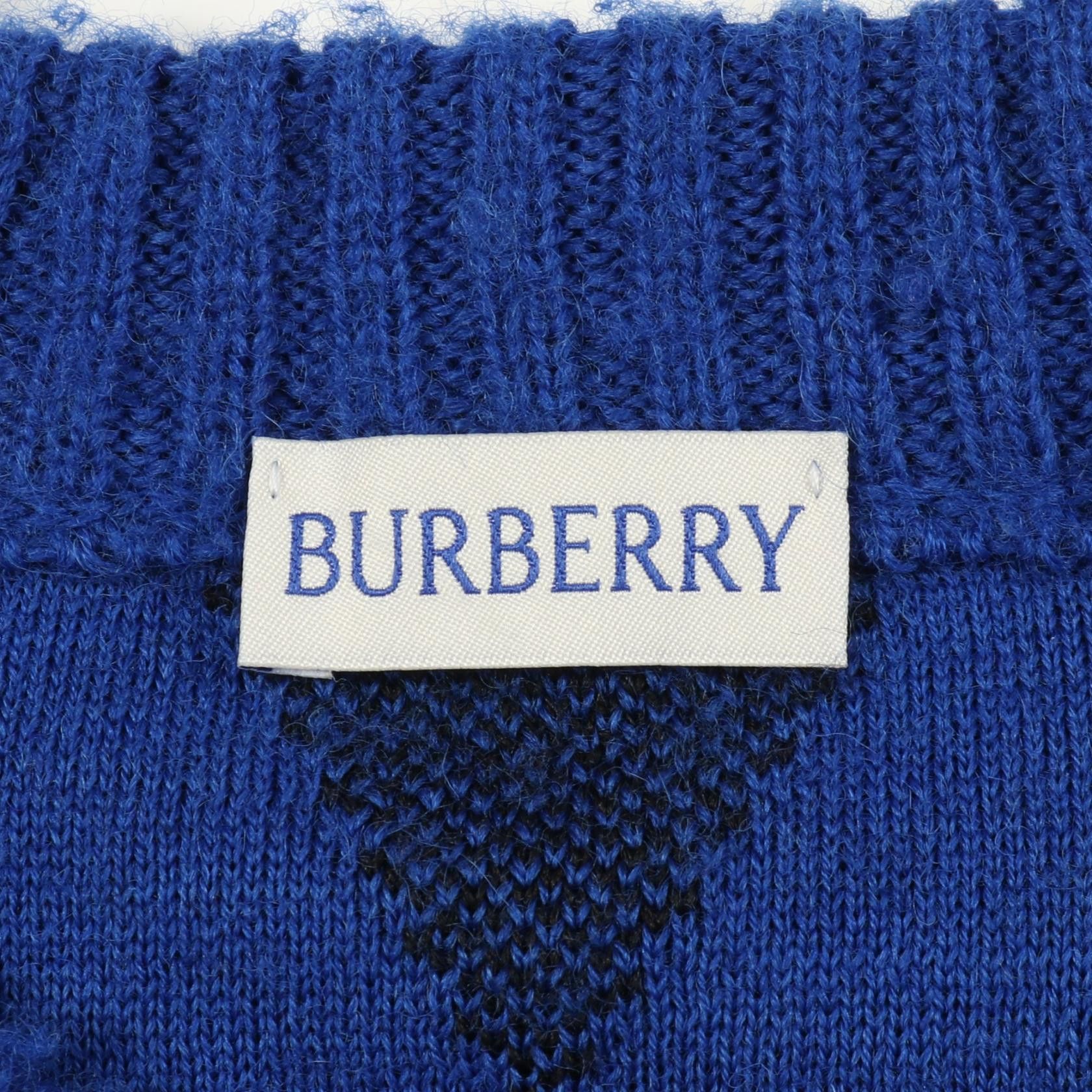 Burberry Burberry Burberry Argyle Check EKD Wool Knitwear Textile Tops DUTY FREE for USA Size ONE SIZE - 3 Thumbnail