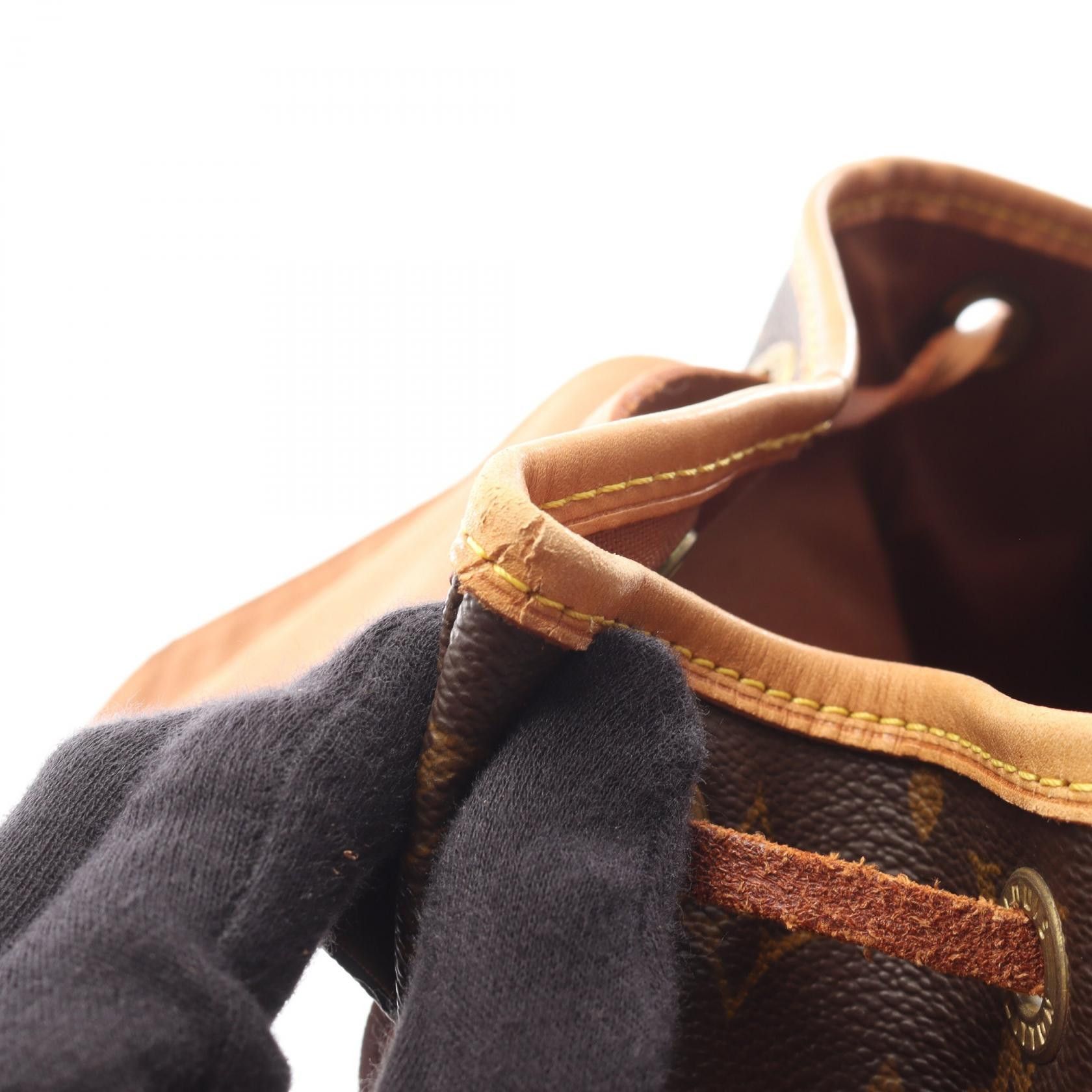 Louis Vuitton Louis Vuitton Louis Vuitton Monogram Backpack Textile Backpack M51136 DUTY FREE for USA Size ONE SIZE - 6 Thumbnail