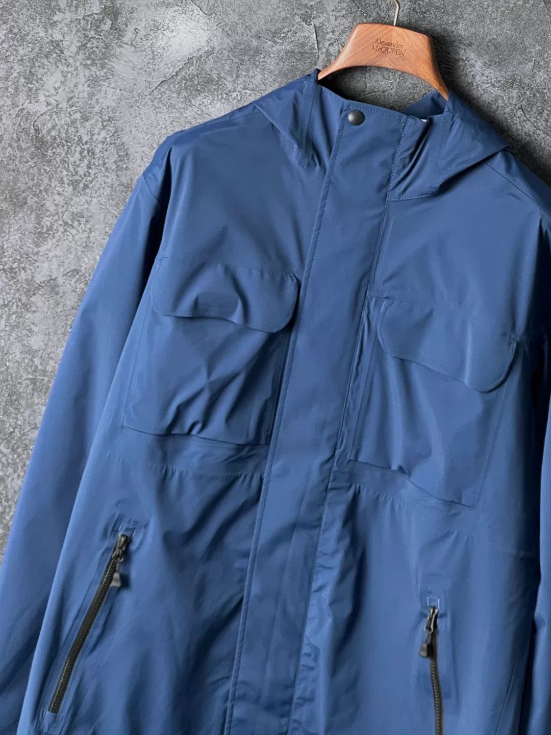 Canada Goose Canada Goose Blue Light Jacket xl Men Size US XL / EU 56 / 4 - 5 Thumbnail