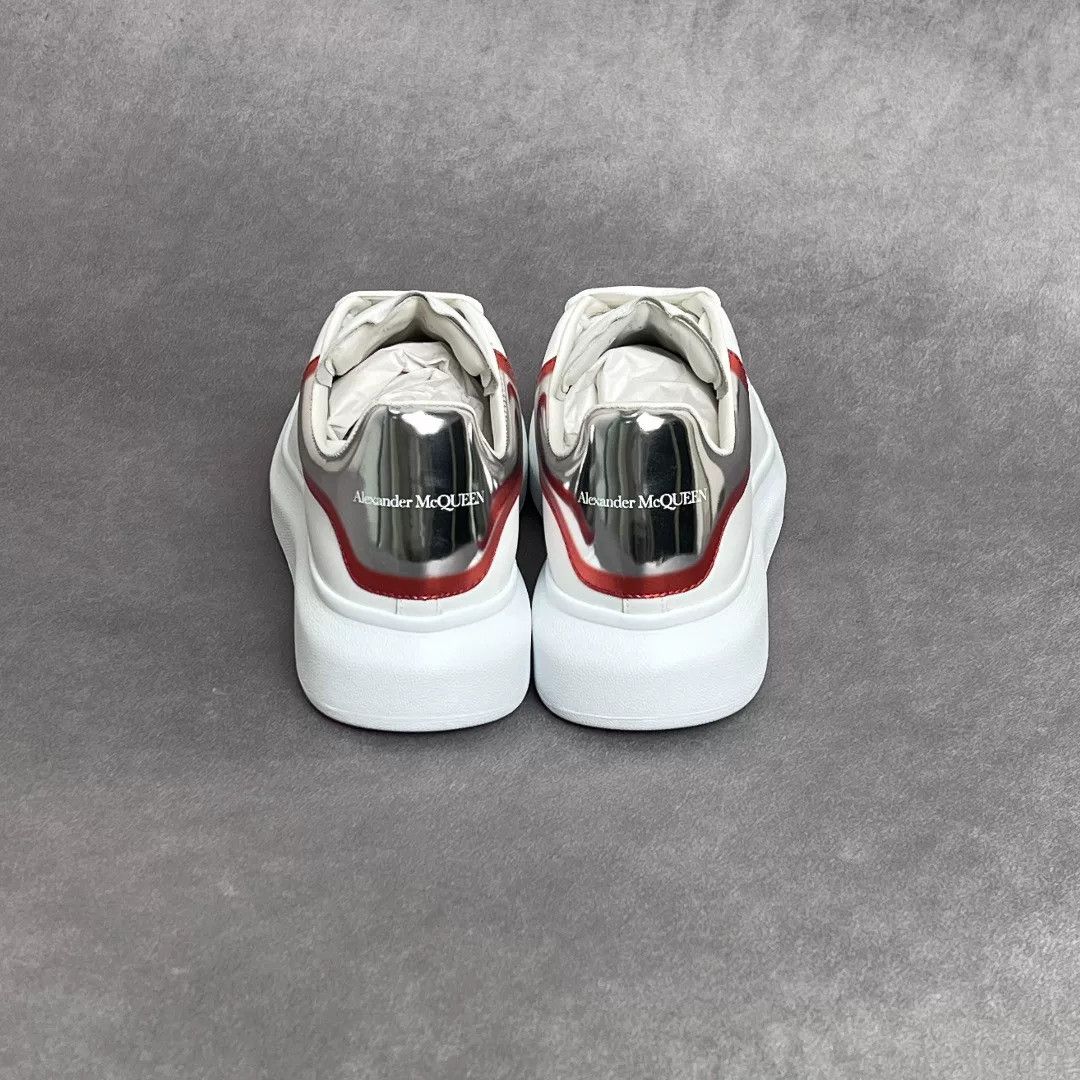Alexander McQueen Alexander McQueen Casual Silver Lowtop Sneakers 10 Men Size US 10 / EU 43 - 8 Thumbnail