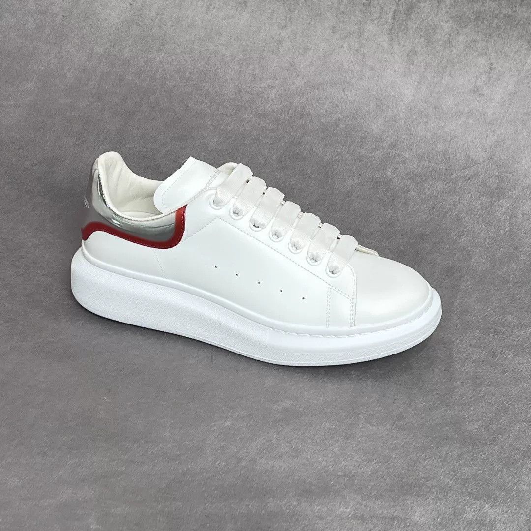 Alexander McQueen Alexander McQueen Casual Silver Lowtop Sneakers 10 Men Size US 10 / EU 43 - 4 Thumbnail