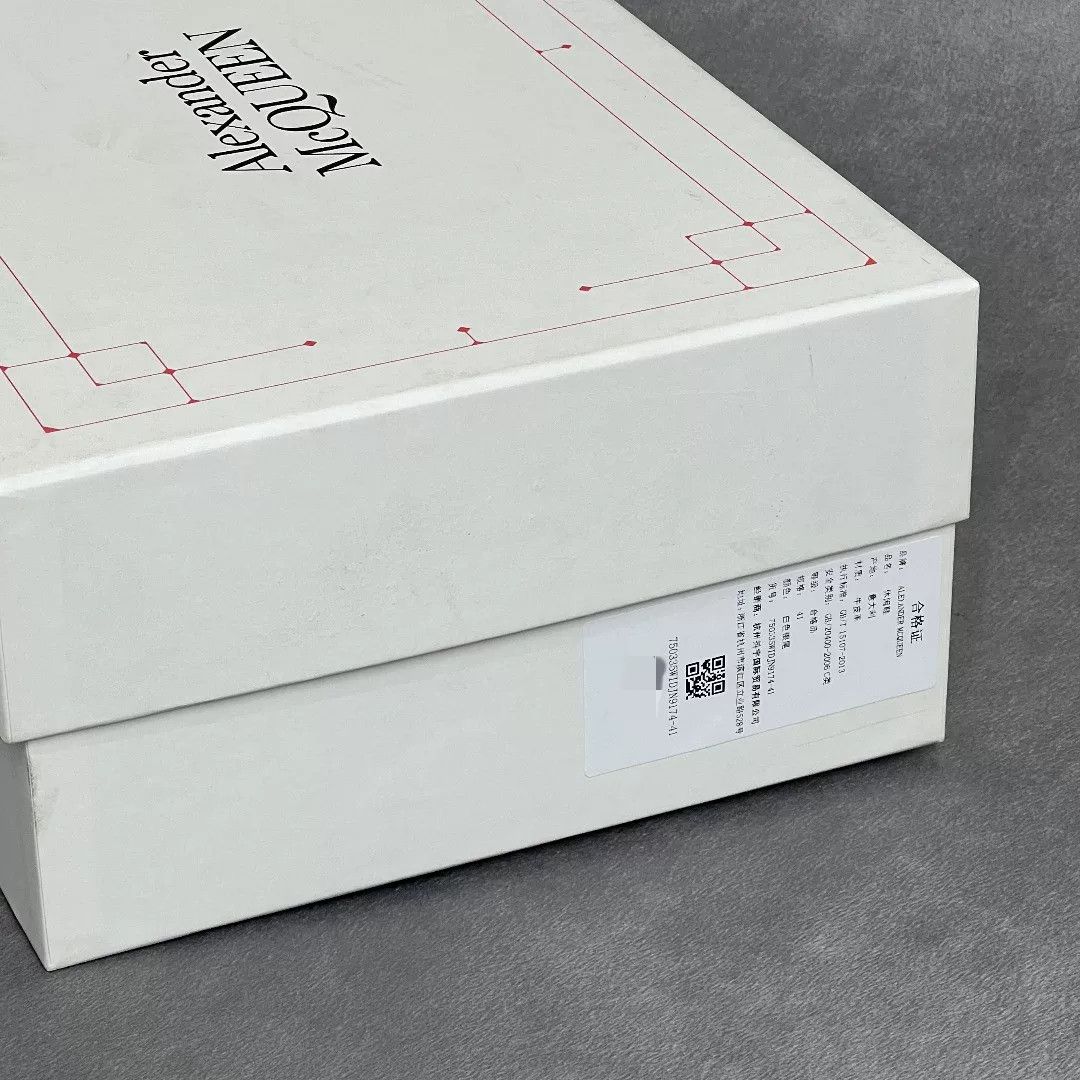 Alexander McQueen Alexander McQueen Casual Silver Lowtop Sneakers 10 Men Size US 10 / EU 43 - 9 Thumbnail