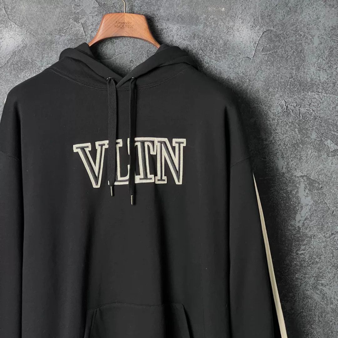 Valentino Valentino Cotton Embroidered Hoodie l Men Size US L / EU 52-54 / 3 - 3 Thumbnail
