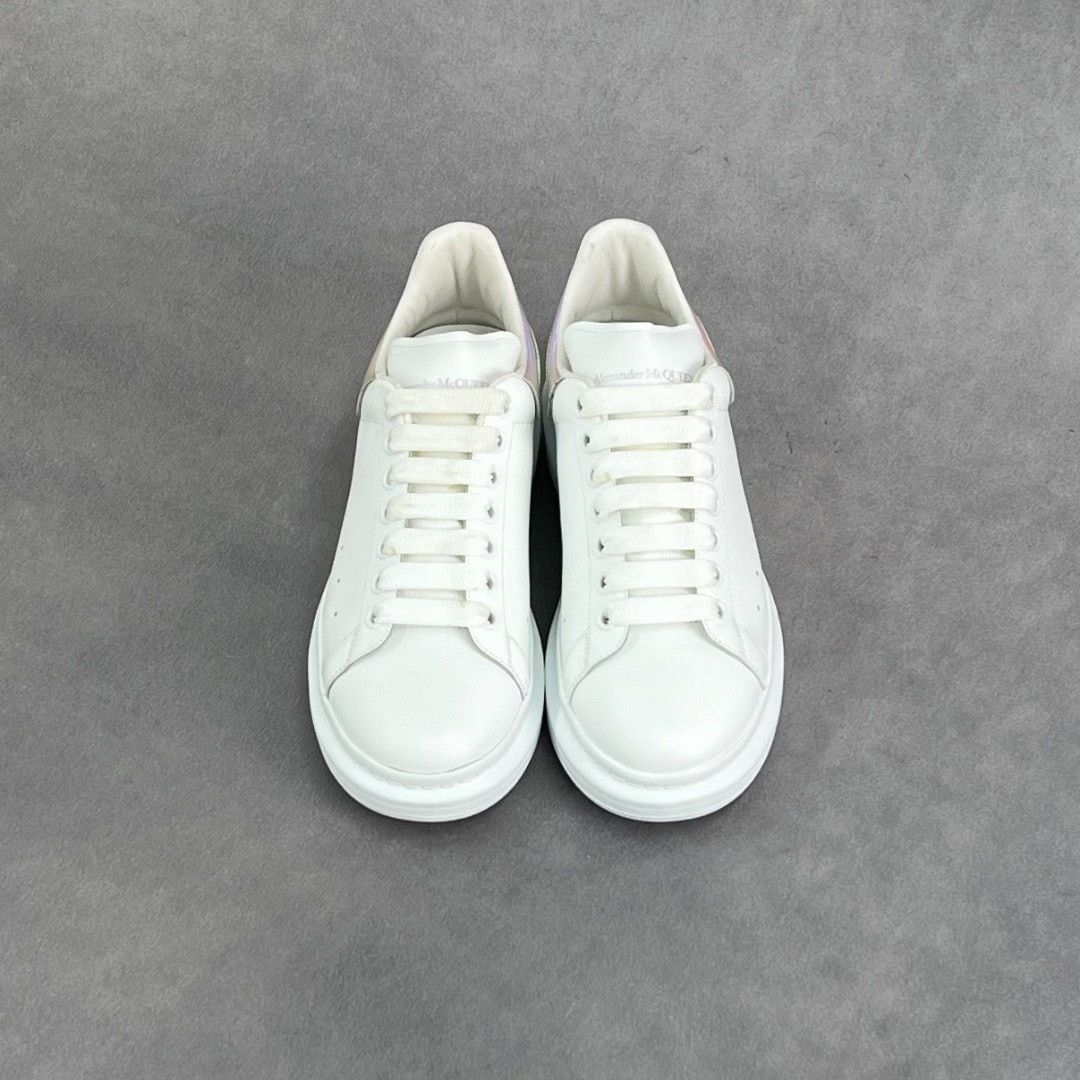 Alexander McQueen Alexander McQueen Leather White Lowtop Sneakers 7 Men Size US 7 / EU 40 - 7 Thumbnail