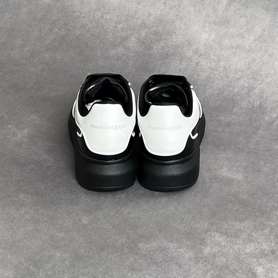 Alexander McQueen Alexander McQueen Casual Black Lowtop Sneakers 8 Men Size US 8 / EU 41 - 8 Thumbnail