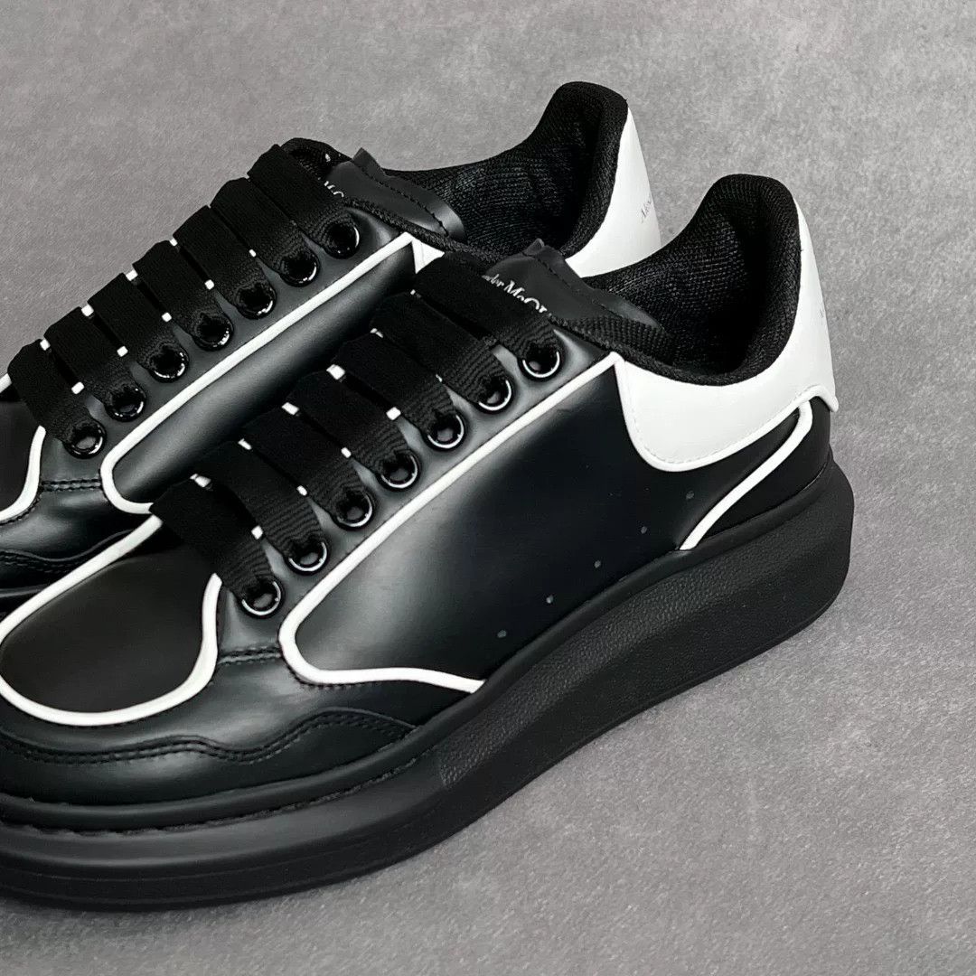 Alexander McQueen Alexander McQueen Casual Black Lowtop Sneakers 8 Men Size US 8 / EU 41 - 2 Thumbnail