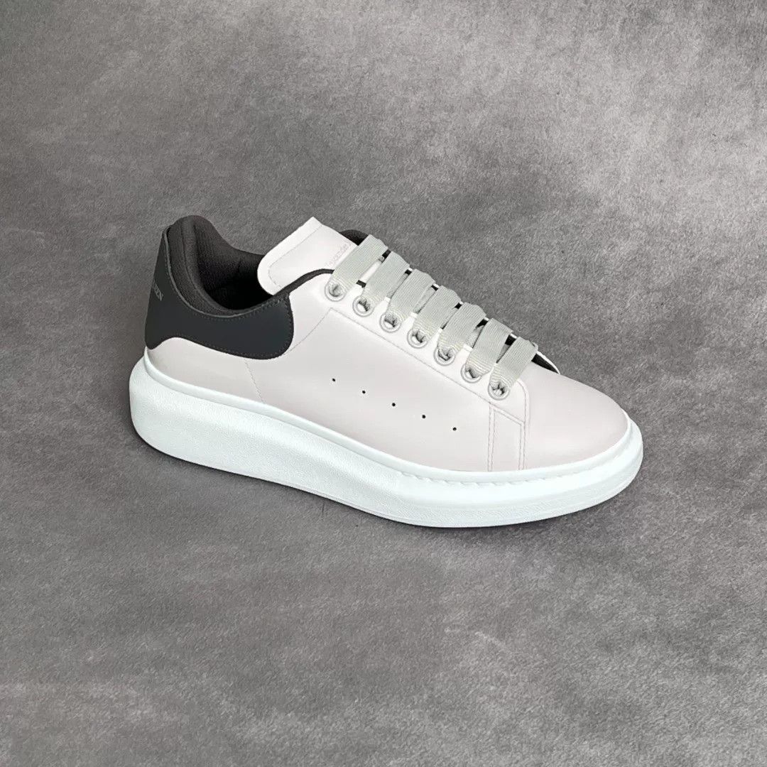 Alexander McQueen Alexander McQueen Leather Gray Lowtop Sneakers 11 Men Size US 11 / EU 44 - 4 Thumbnail