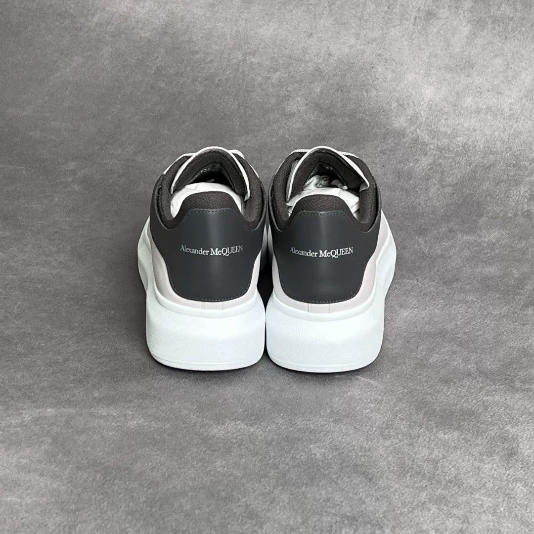 Alexander McQueen Alexander McQueen Leather Gray Lowtop Sneakers 11 Men Size US 11 / EU 44 - 8 Thumbnail