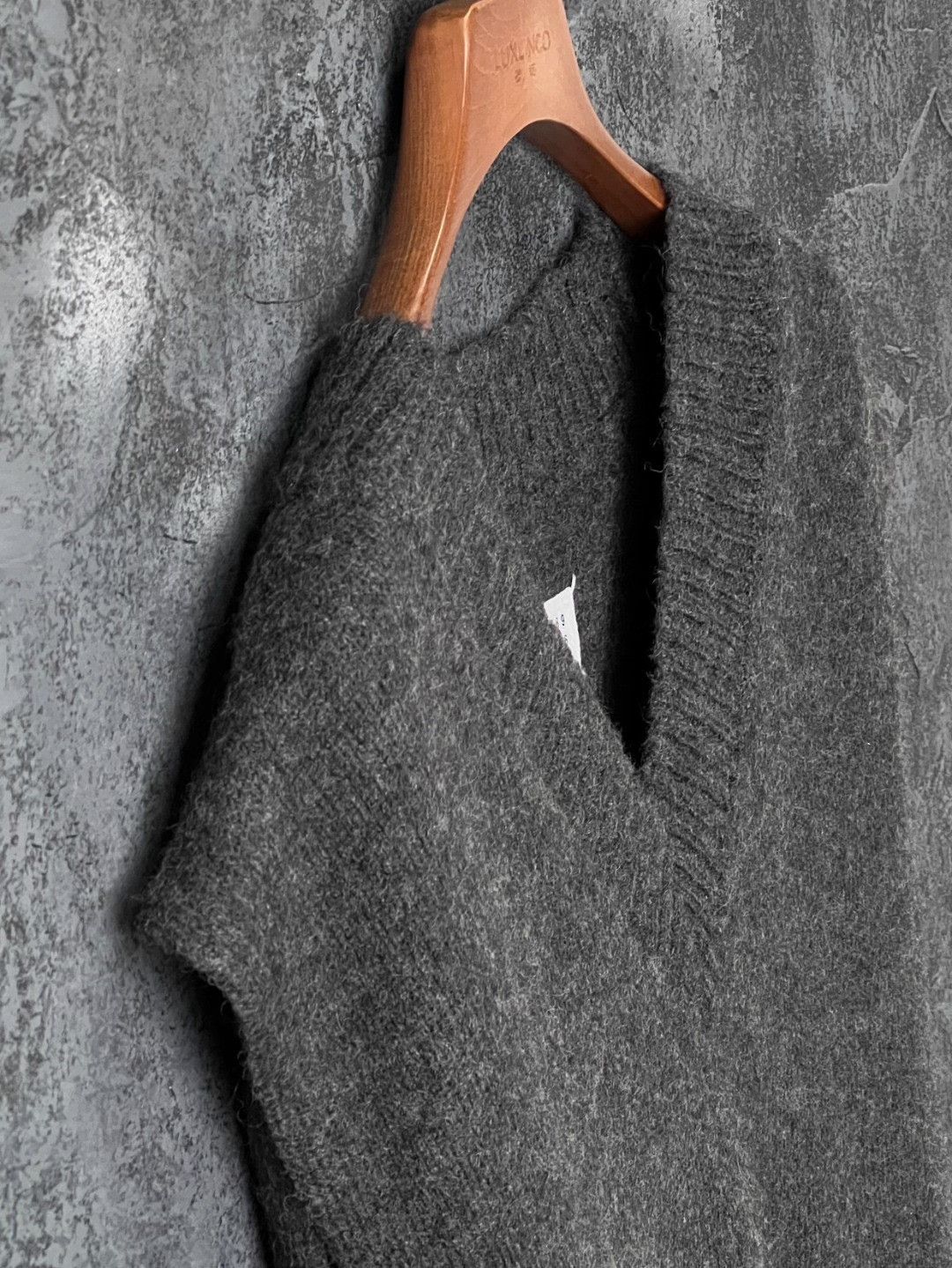 Maison Margiela Maison Margiela Knit Gray Tank Top m Men Size US M / EU 48-50 / 2 - 6 Thumbnail