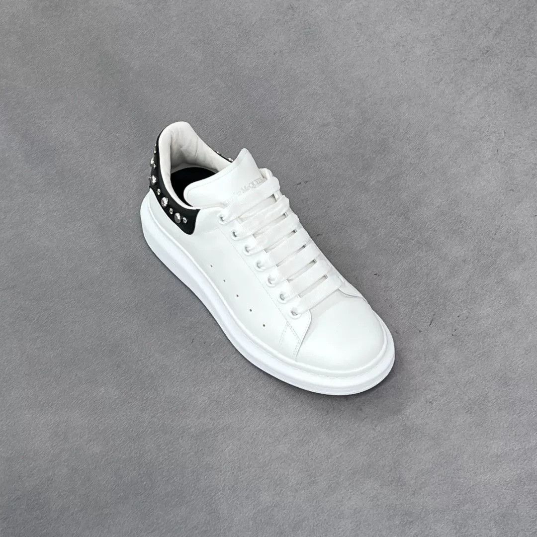 Alexander McQueen Alexander McQueen Leather Black Lowtop Sneakers 10 Men Size US 10 / EU 43 - 4 Thumbnail