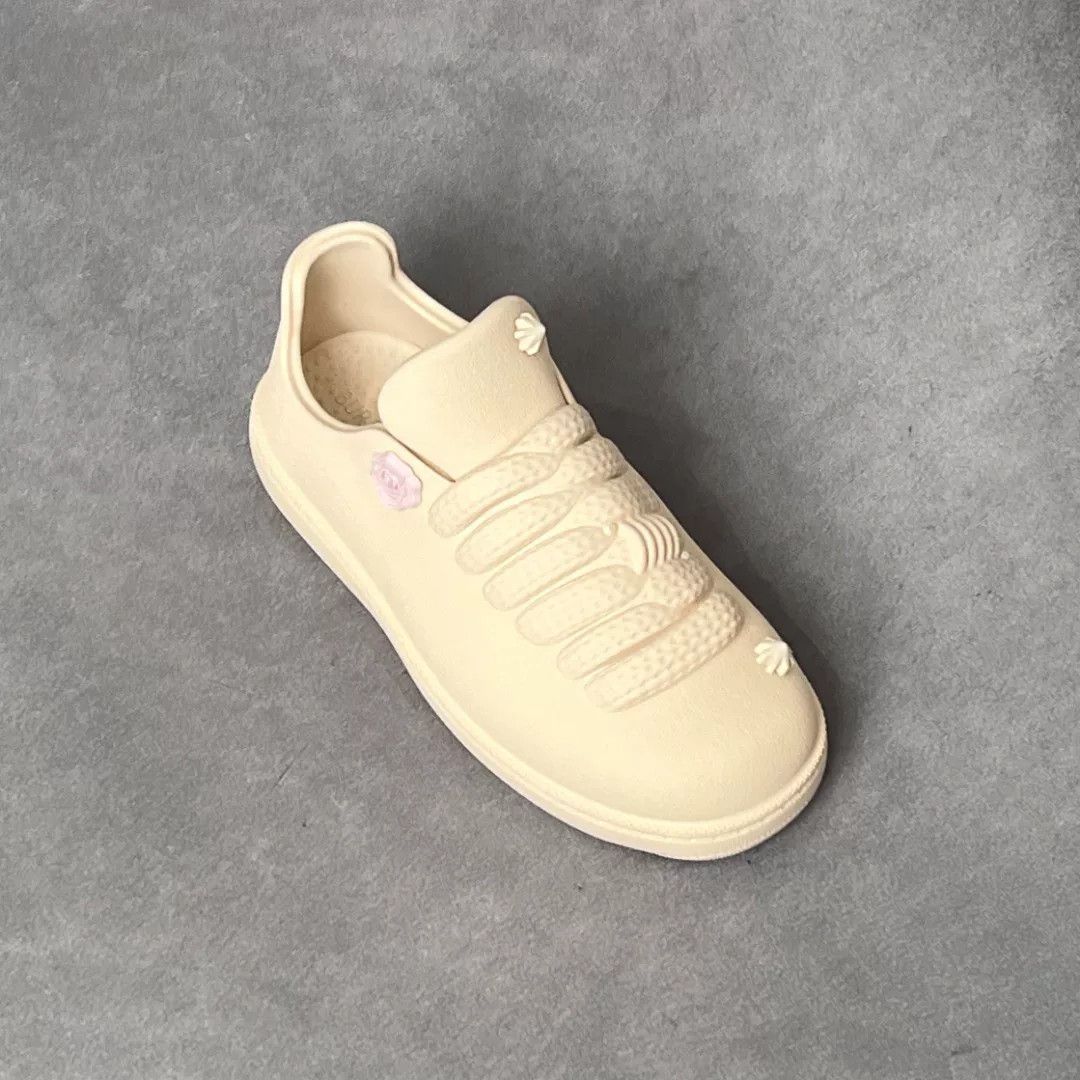 Burberry Burberry Casual Yellow Lowtop Sneakers 6 Men Size US 6 / EU 39 - 5 Thumbnail