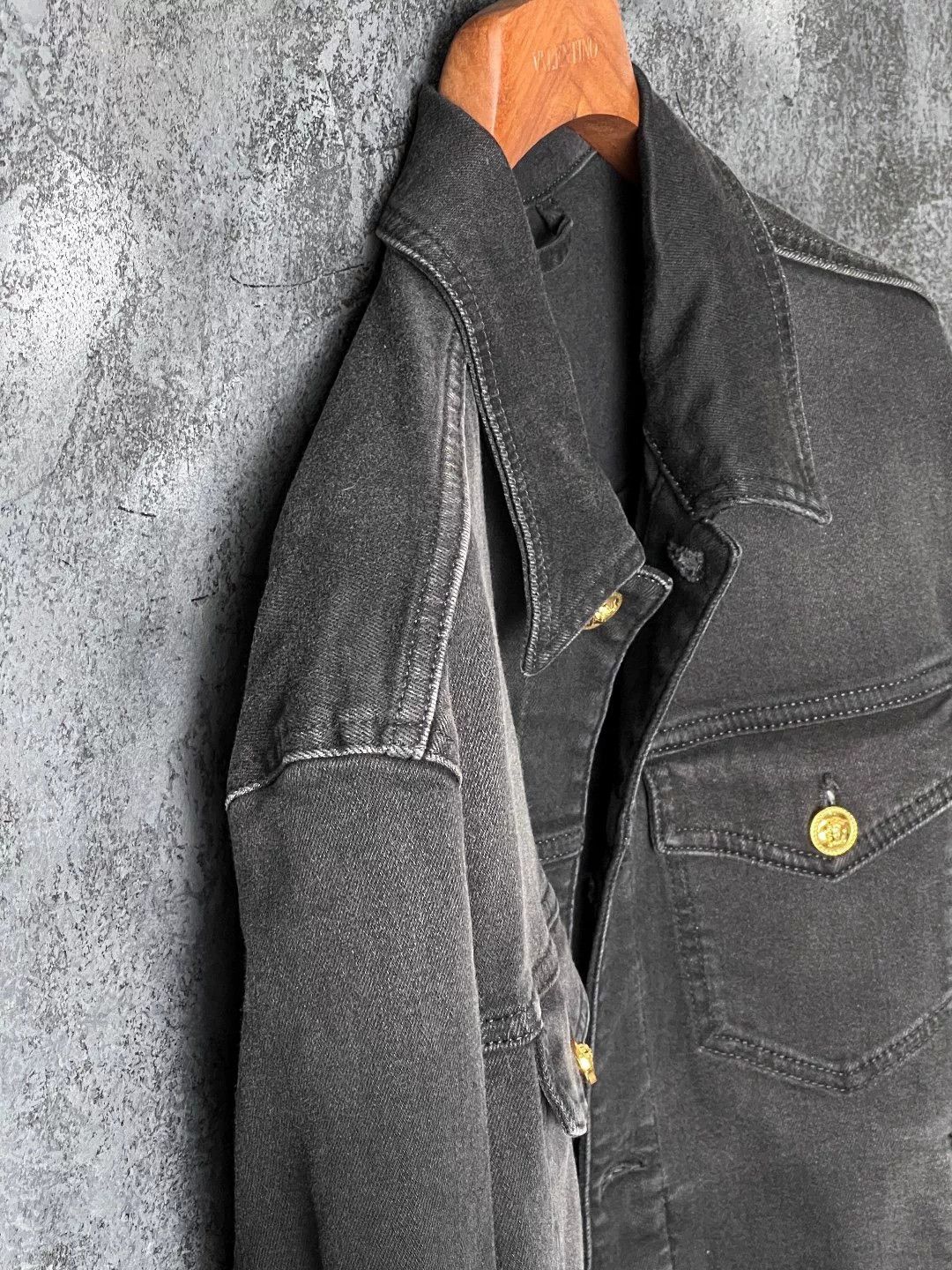 Versace Versace Denim Light Jacket m Men Size US M / EU 48-50 / 2 - 6 Thumbnail