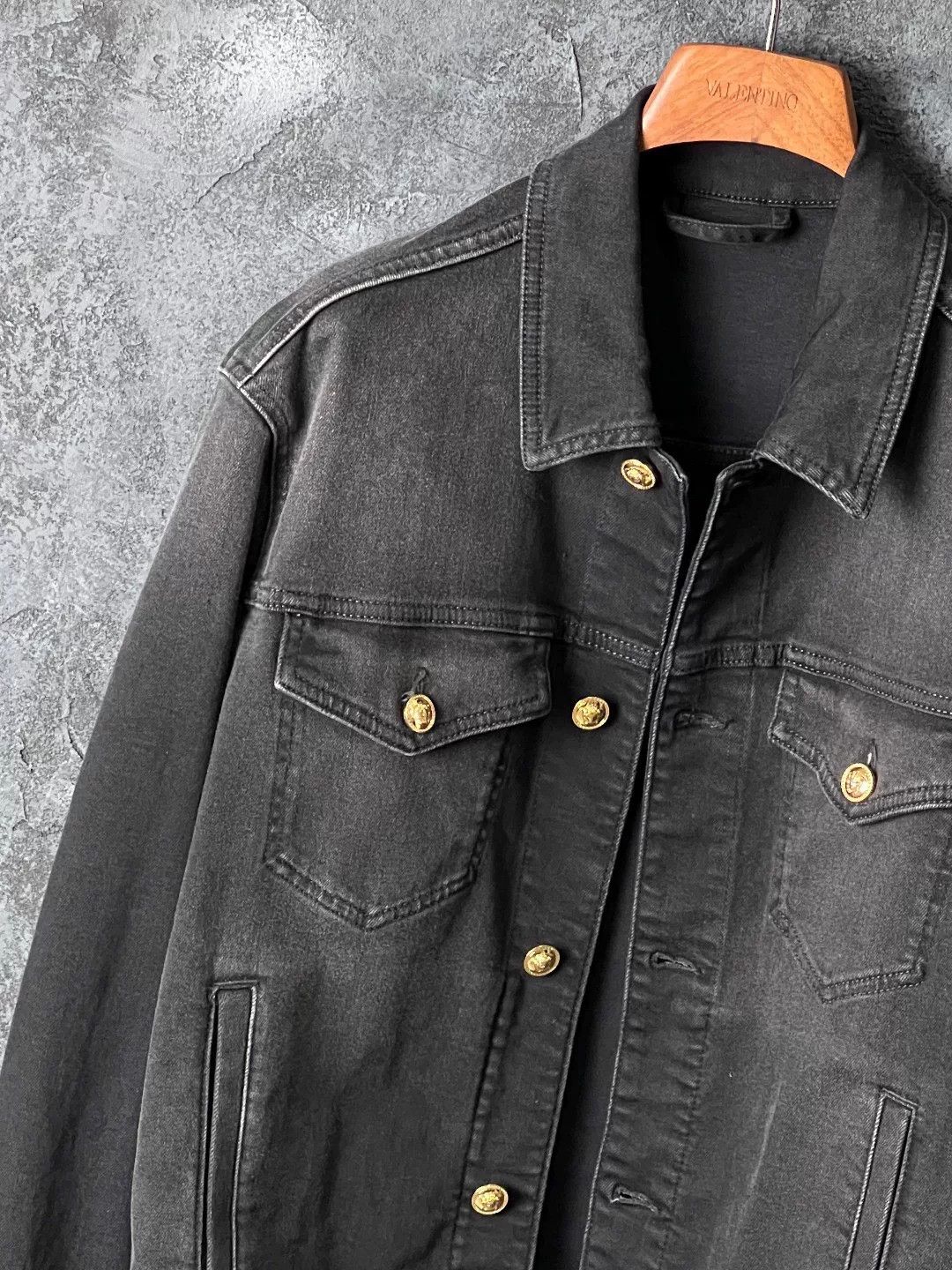 Versace Versace Denim Light Jacket m Men Size US M / EU 48-50 / 2 - 5 Thumbnail