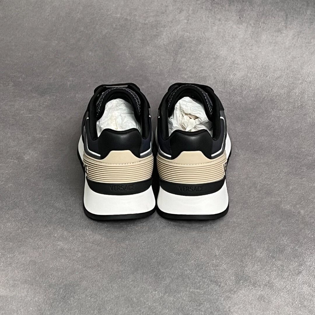Versace Versace Casual Black Lowtop Sneakers 7 Men Size US 7 / EU 40 - 8 Thumbnail
