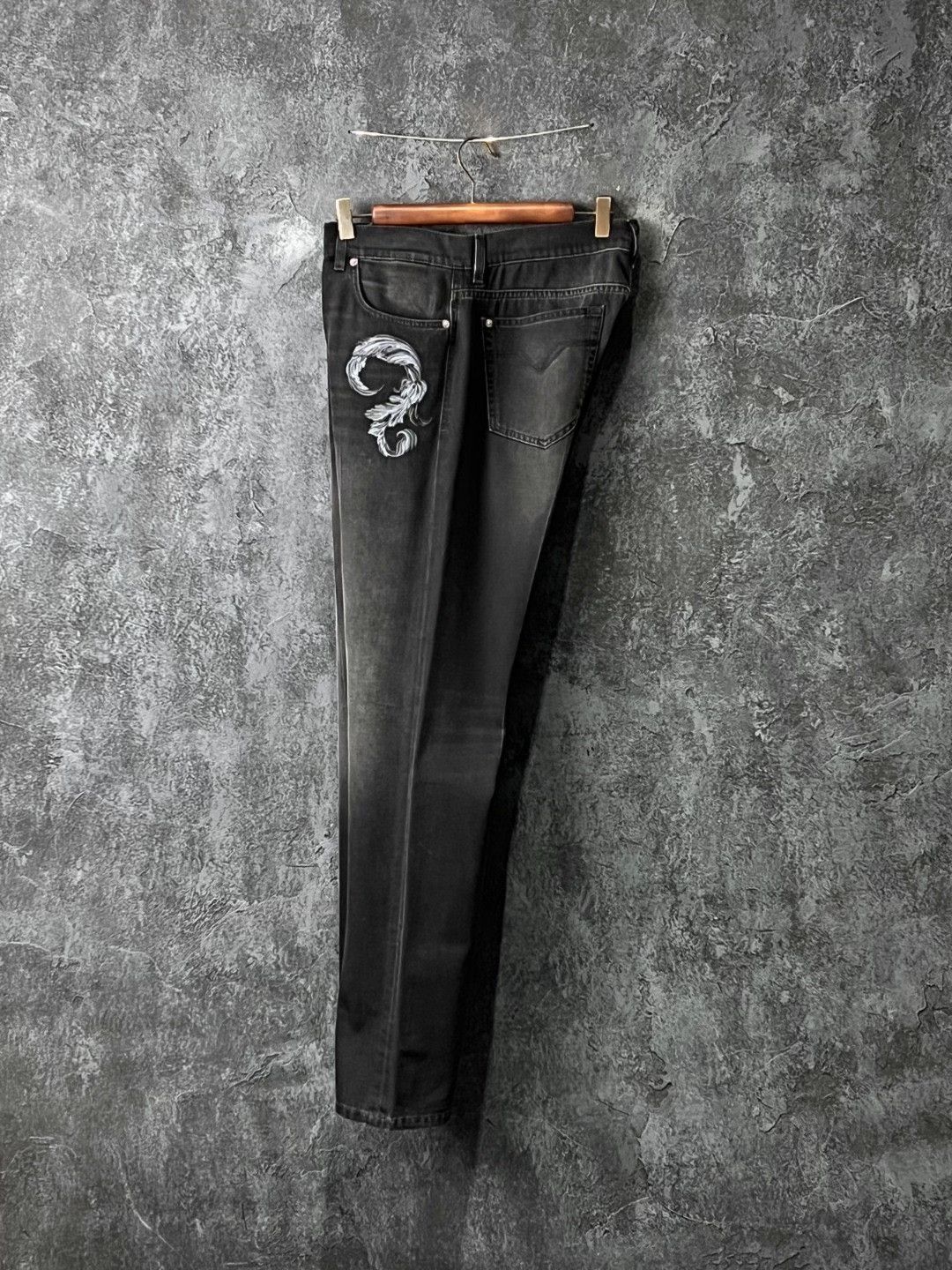 Versace Versace Denim Embroidered Black Denim Jeans 36 Men Size US 36 / EU 52 - 7 Thumbnail