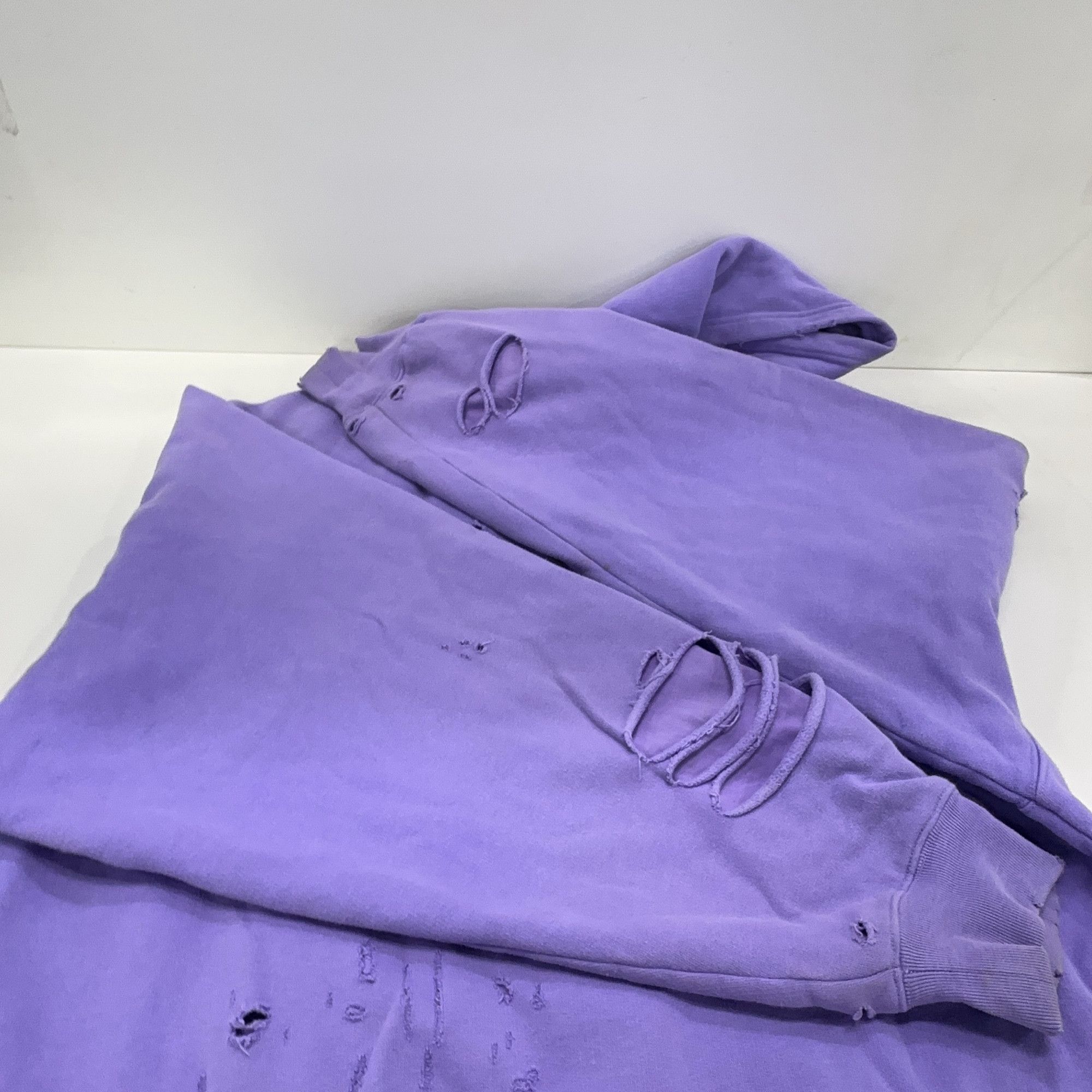 Balenciaga Balenciaga Distressed Logo Hoodie XXS Size US XXS / EU 40 - 16 Thumbnail