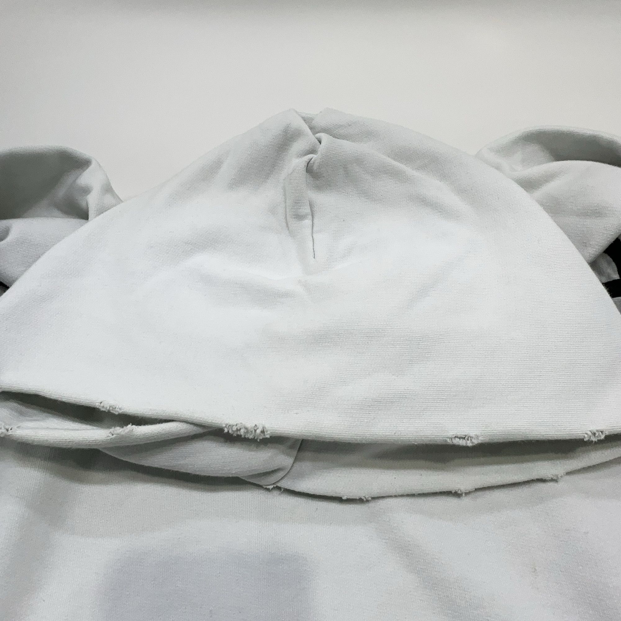 Balenciaga Balenciaga Distressed Logo Hoodie Size 1 Size US S / EU 44-46 / 1 - 8 Thumbnail
