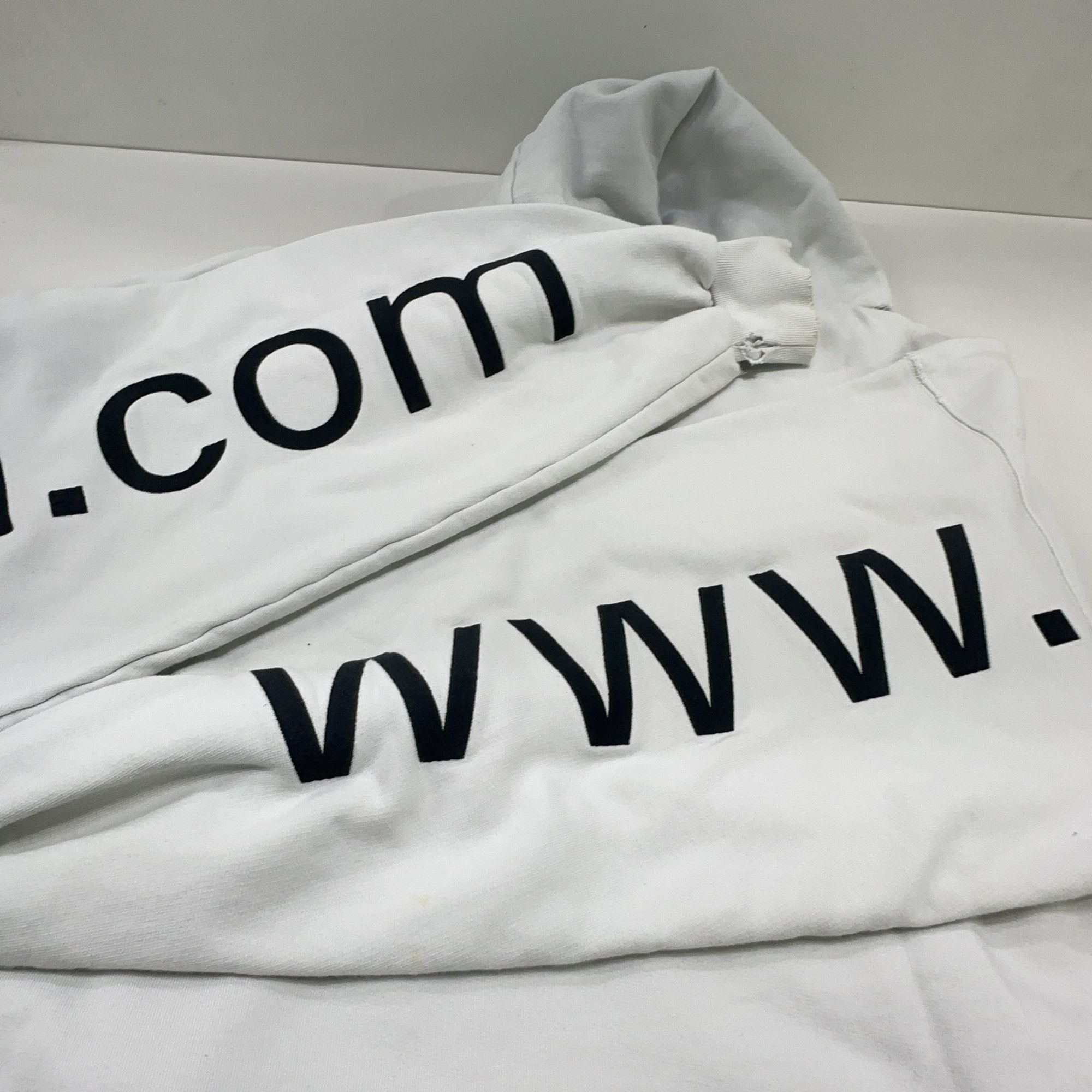 Balenciaga Balenciaga Distressed Logo Hoodie Size 1 Size US S / EU 44-46 / 1 - 14 Thumbnail