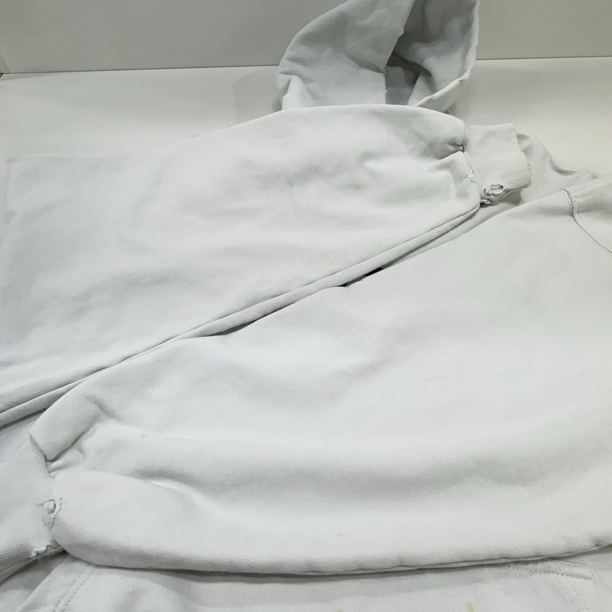 Balenciaga Balenciaga Distressed Logo Hoodie Size 1 Size US S / EU 44-46 / 1 - 9 Thumbnail