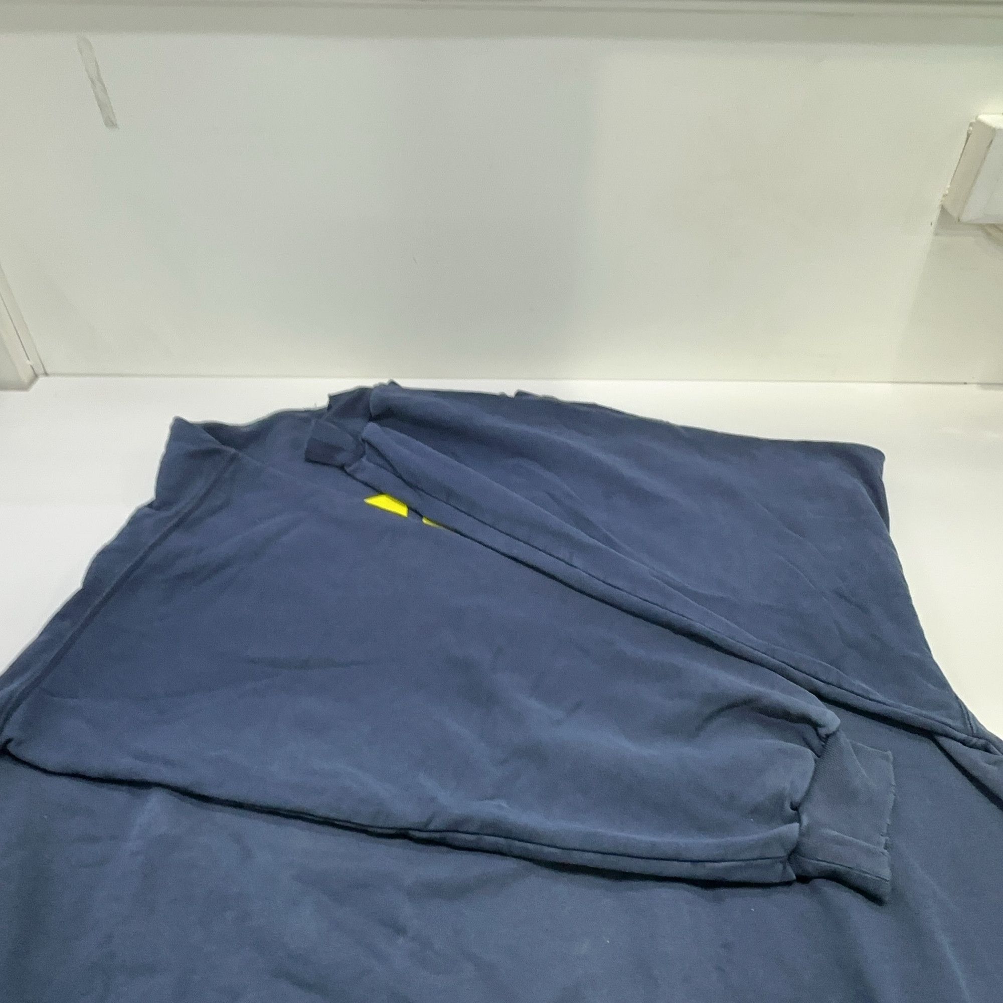 Balenciaga Balenciaga Tape Logo Sweatshirt Size 3 Size US L / EU 52-54 / 3 - 14 Thumbnail