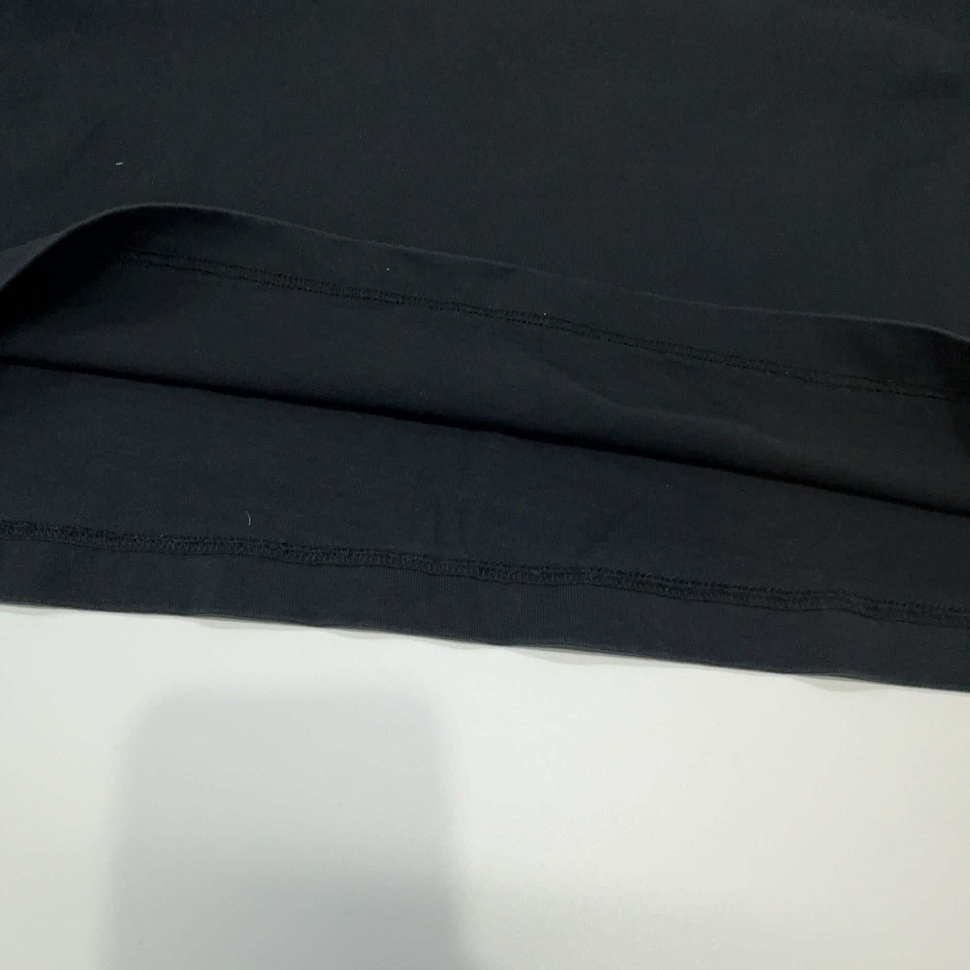 Balenciaga Balenciaga Circular Logo T-Shirt XXS Size US XXS / EU 40 - 9 Thumbnail