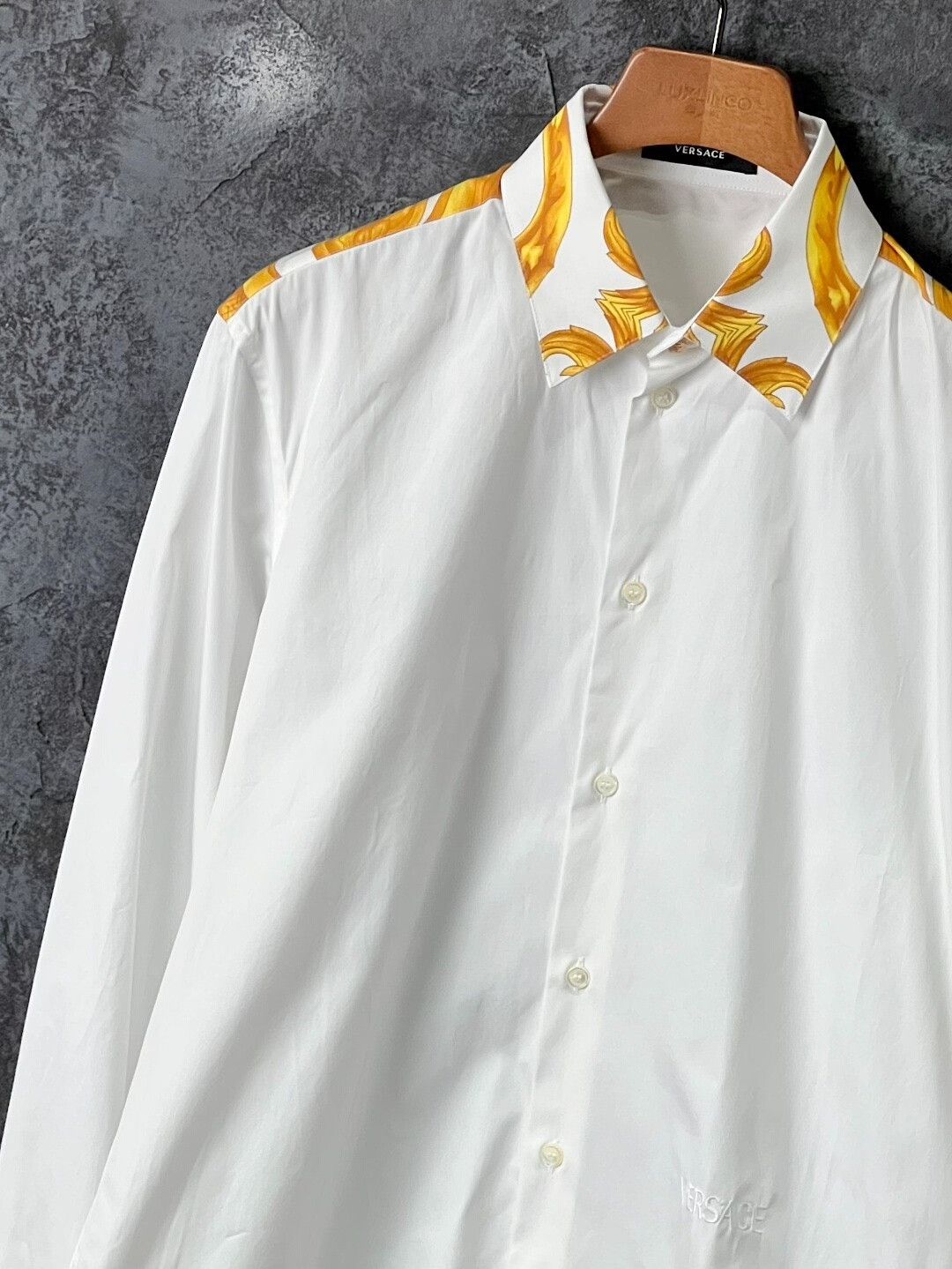 Versace Versace Casual Printed Shirt m Men Size US M / EU 48-50 / 2 - 3 Thumbnail