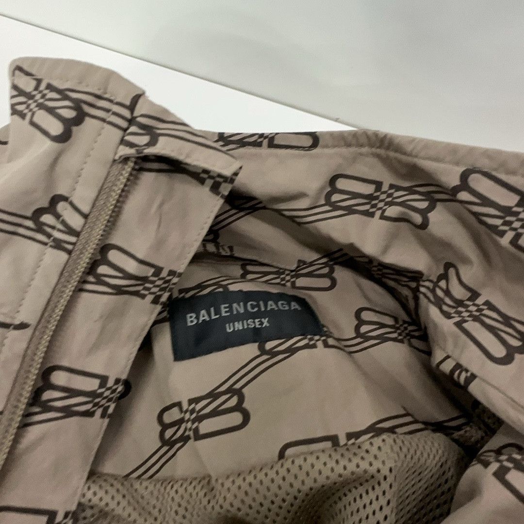 Balenciaga Balenciaga SS22 All-over Logo Zip Jacket XS Size US XS / EU 42 / 0 - 6 Thumbnail