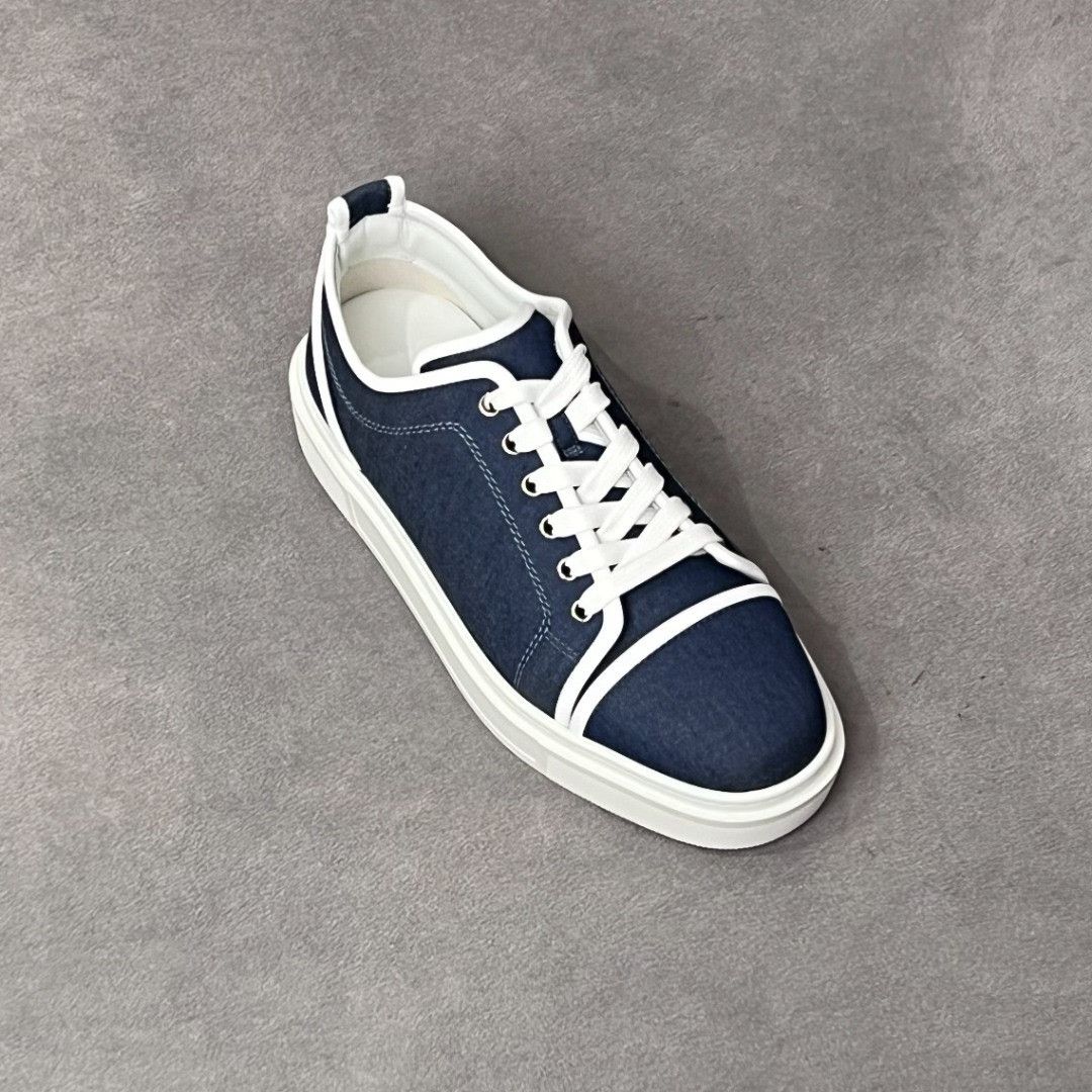 Christian Louboutin Christian Louboutin Leather Blue Lowtop Sneakers 6 Men Size US 6 / EU 39 - 5 Thumbnail