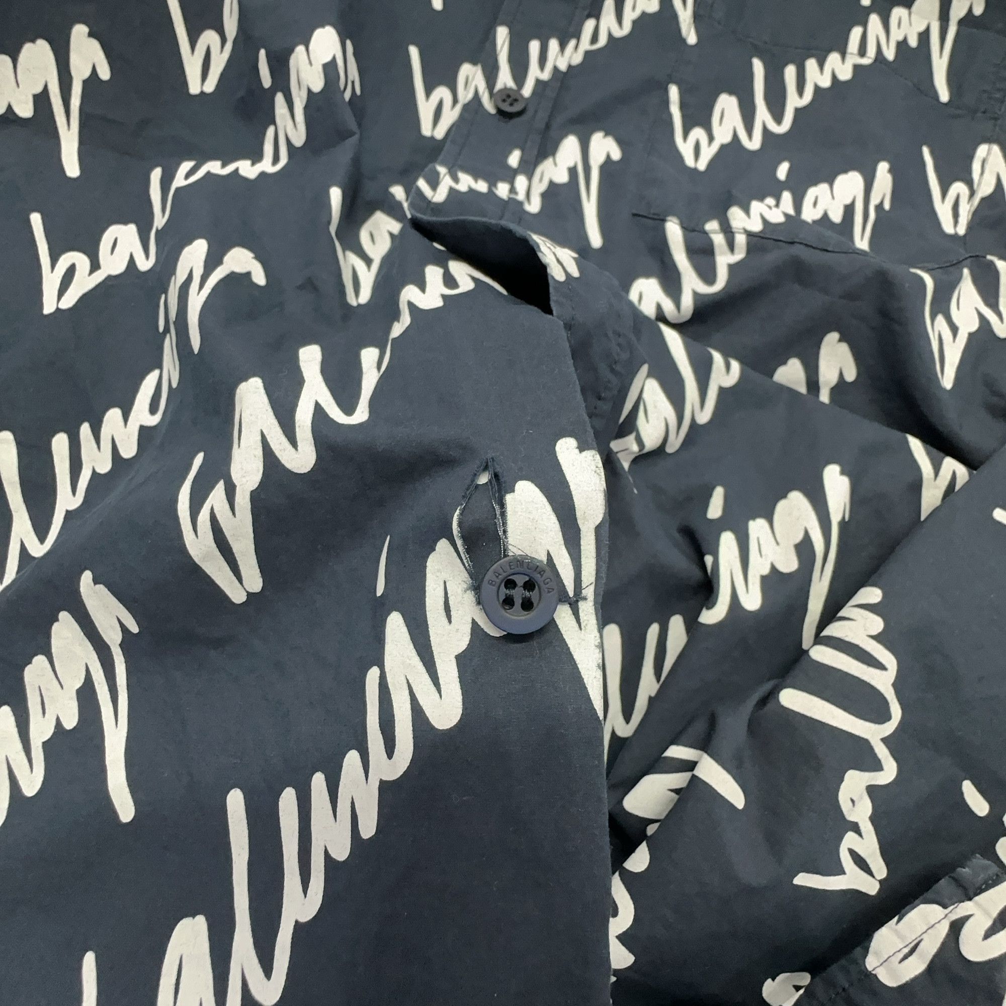 Balenciaga Balenciaga Script Logo Button Up Shirt 38 Size S / US 4 / IT 40 - 6 Thumbnail