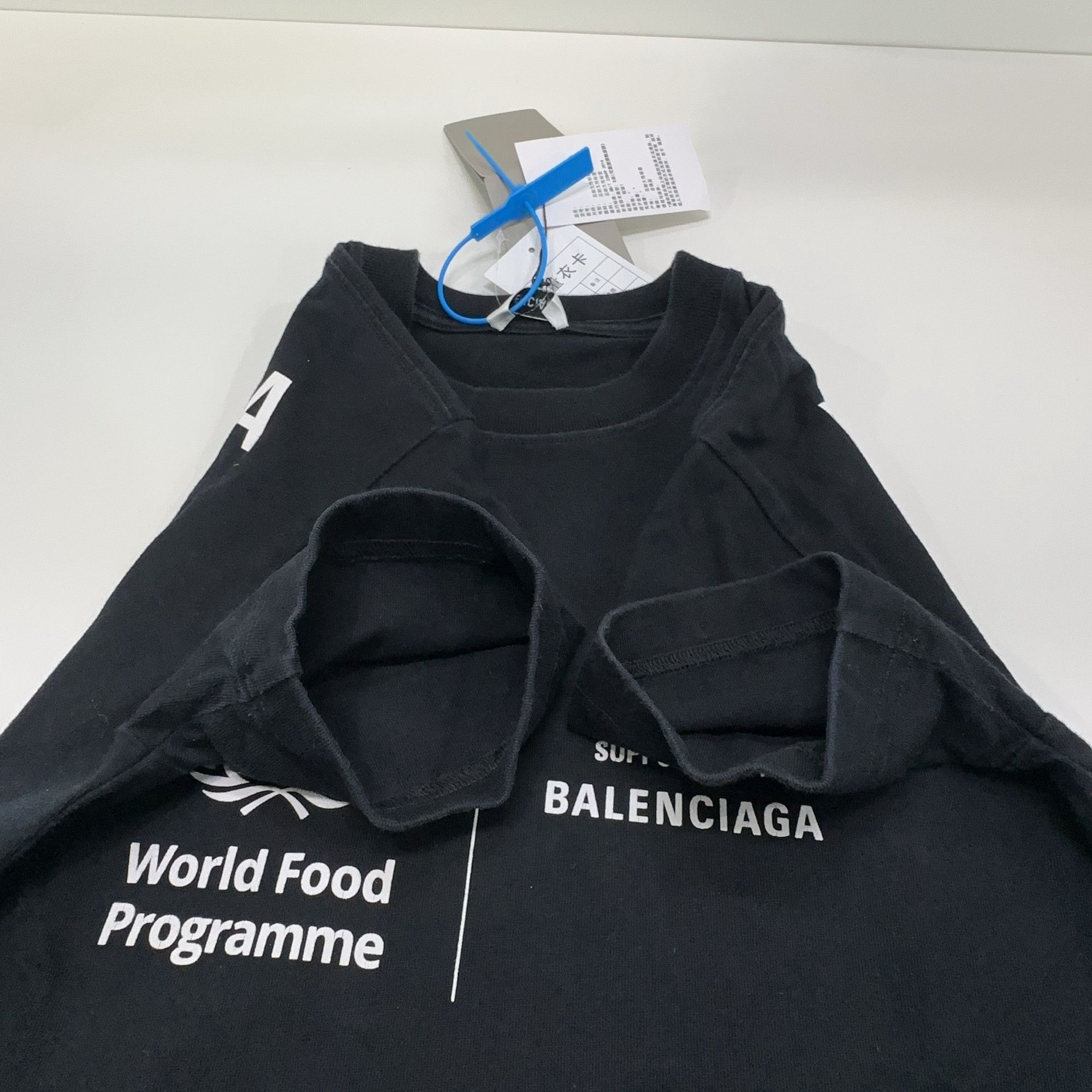 Balenciaga Balenciaga WFP Logo Short Sleeve T-Shirt S Size US S / EU 44-46 / 1 - 11 Thumbnail