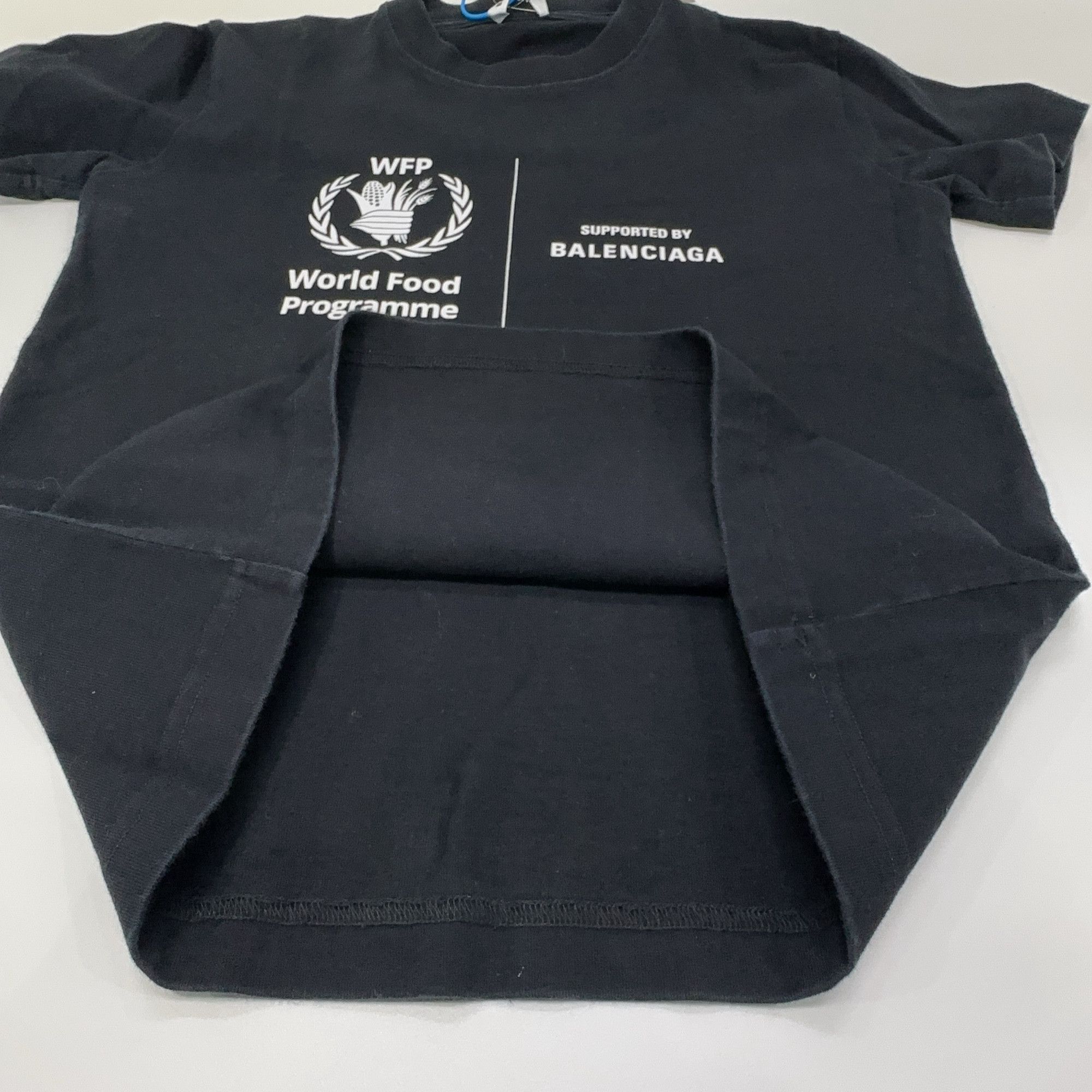 Balenciaga Balenciaga WFP Logo Short Sleeve T-Shirt S Size US S / EU 44-46 / 1 - 12 Thumbnail