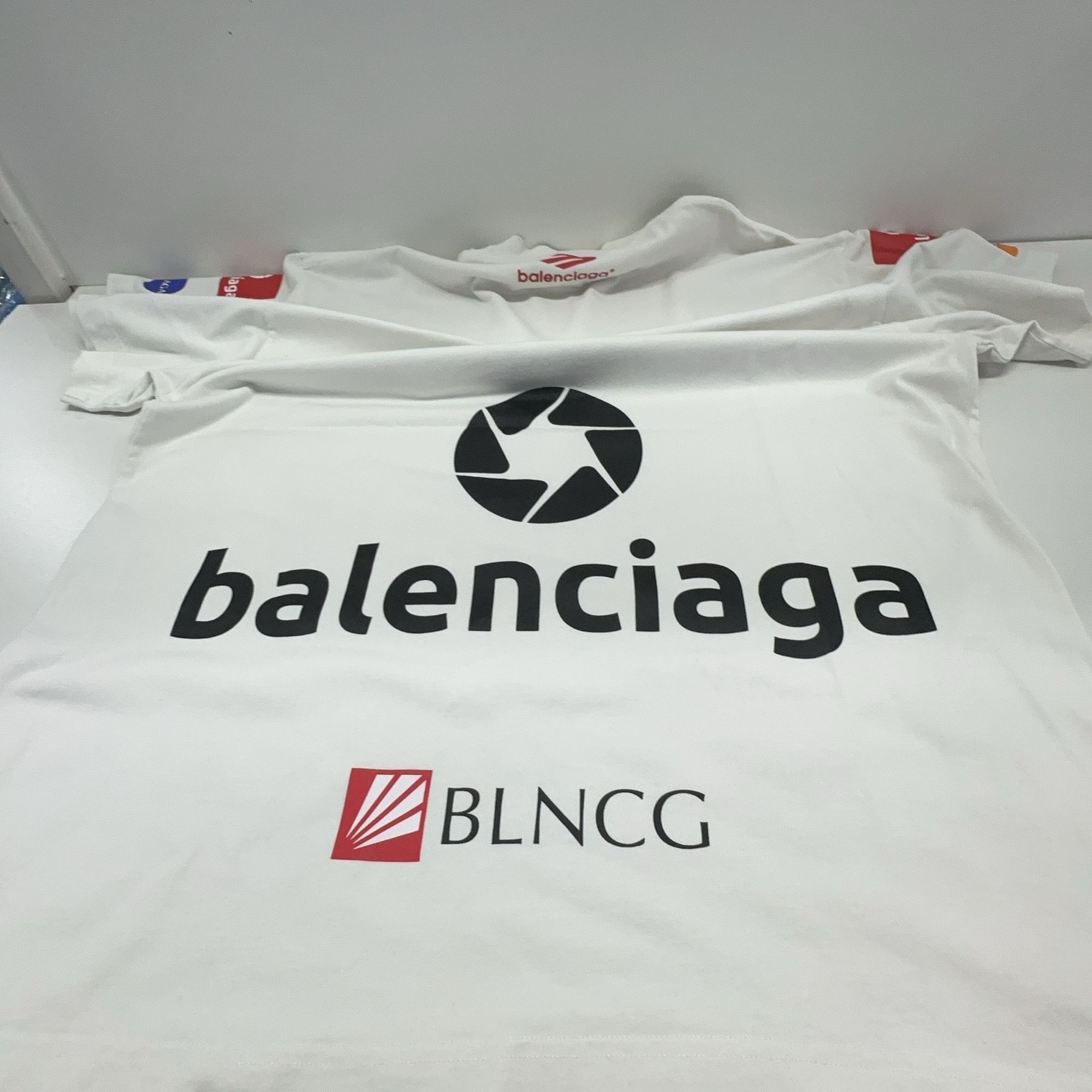 Balenciaga Balenciaga Top League Logo Print T-Shirt Size 2 Size US M / EU 48-50 / 2 - 14 Thumbnail