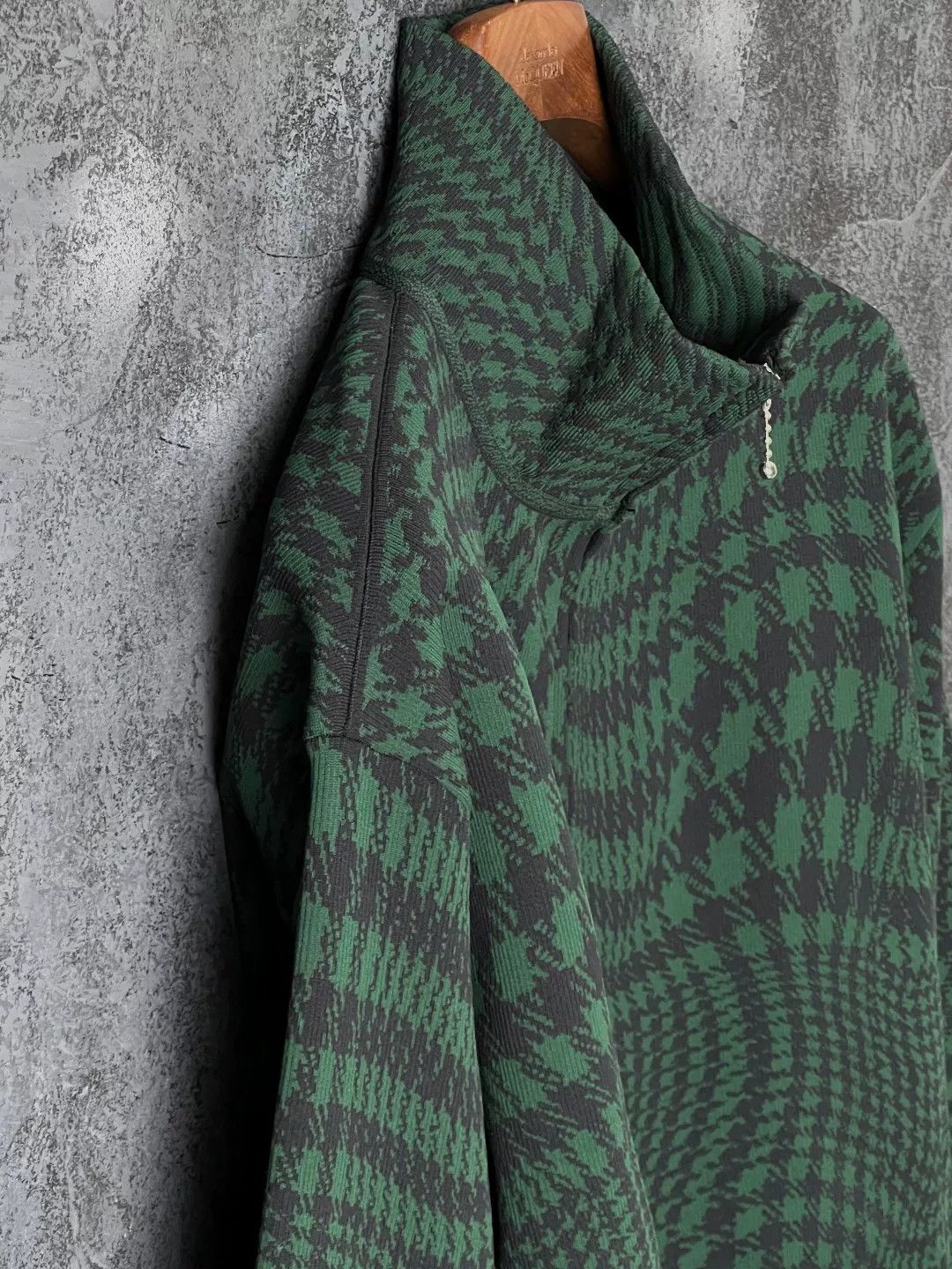 Burberry Burberry Green Sweater l Men Size US L / EU 52-54 / 3 - 6 Thumbnail