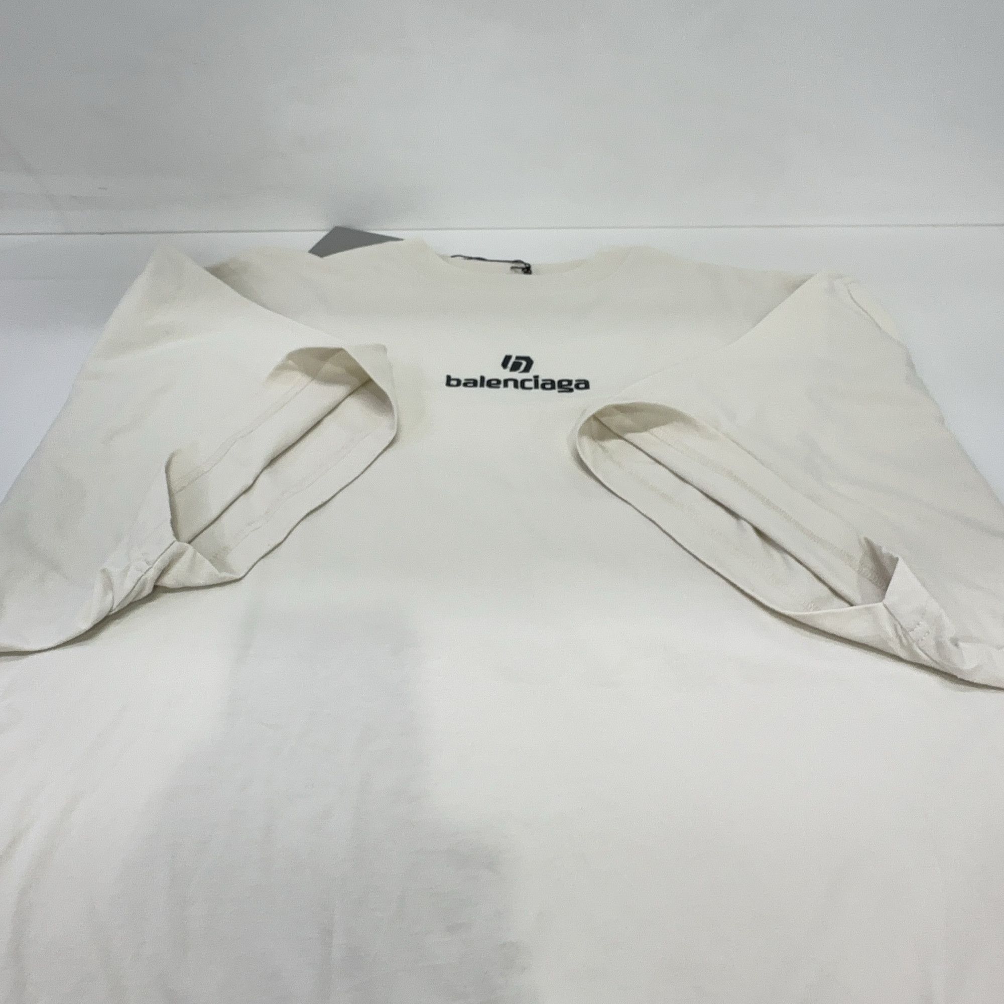 Balenciaga Balenciaga Unity Logo T-Shirt XS Size US XS / EU 42 / 0 - 10 Thumbnail