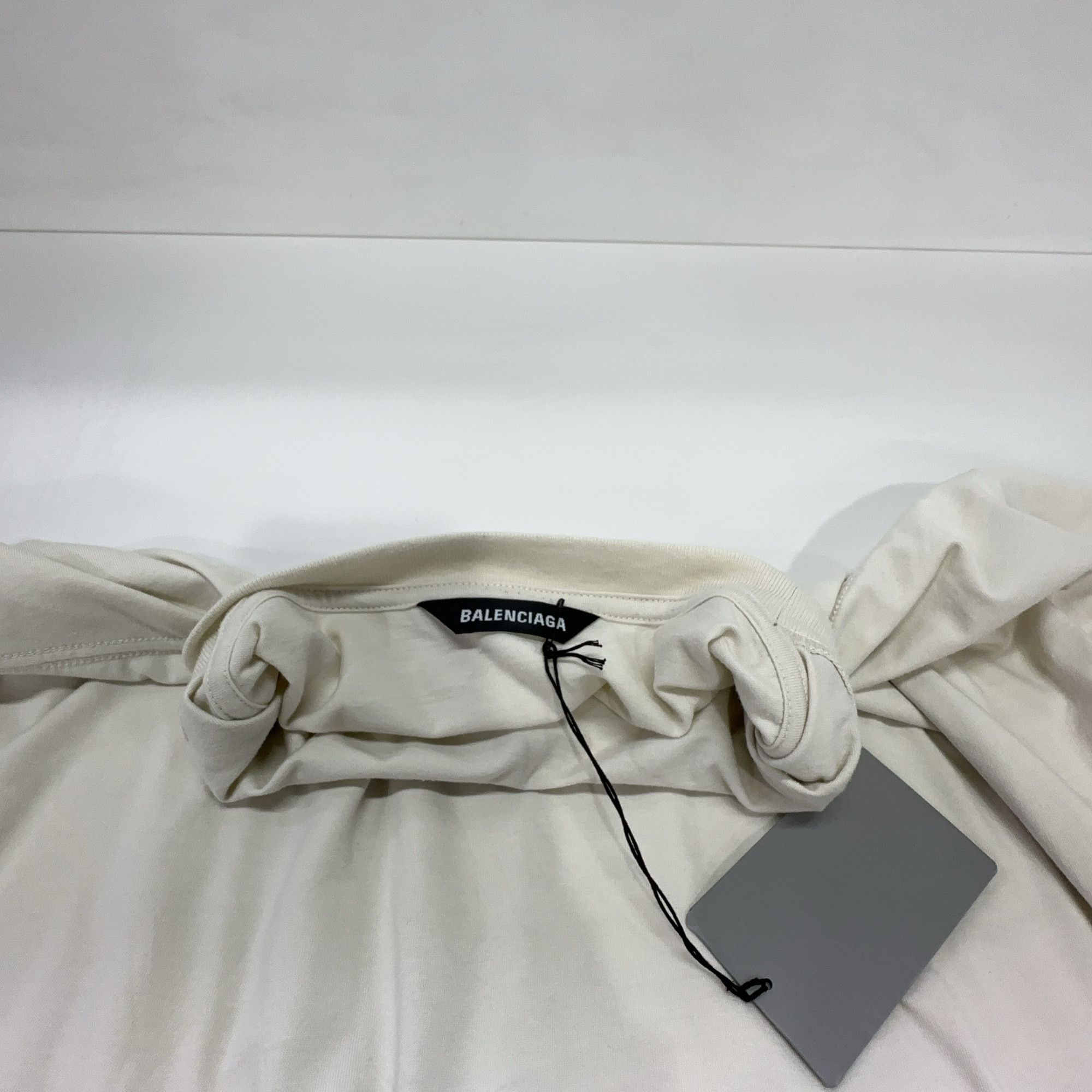 Balenciaga Balenciaga Unity Logo T-Shirt XS Size US XS / EU 42 / 0 - 7 Thumbnail