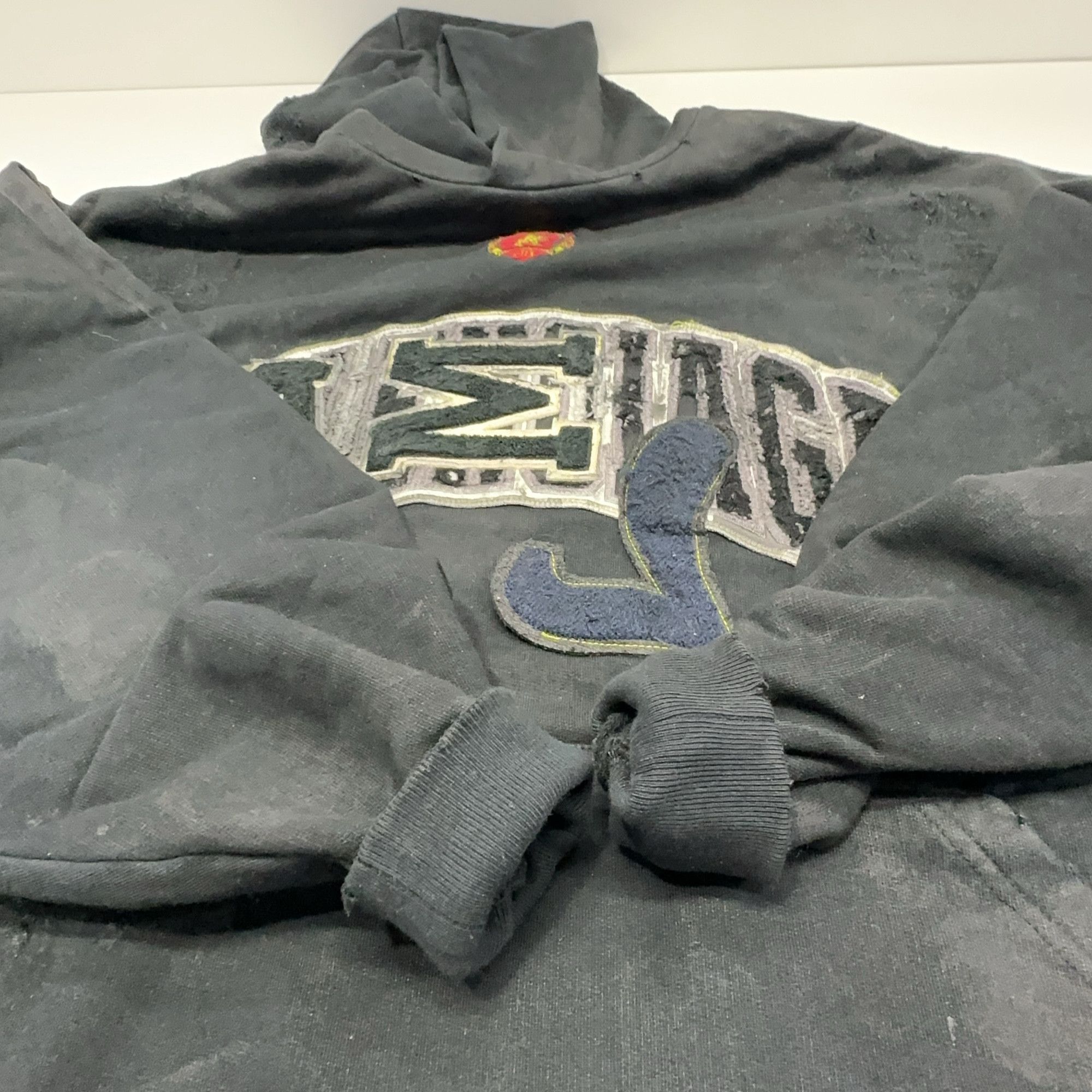 Balenciaga Balenciaga Distressed Arc Logo Hoodie Size 1 Size US S / EU 44-46 / 1 - 15 Thumbnail