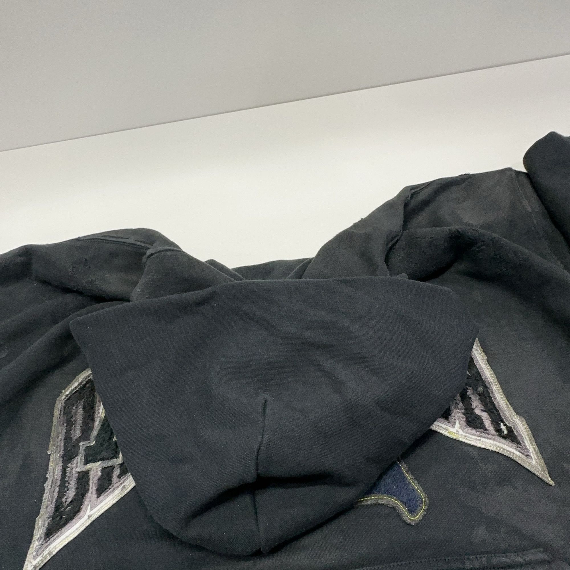 Balenciaga Balenciaga Distressed Arc Logo Hoodie Size 1 Size US S / EU 44-46 / 1 - 9 Thumbnail