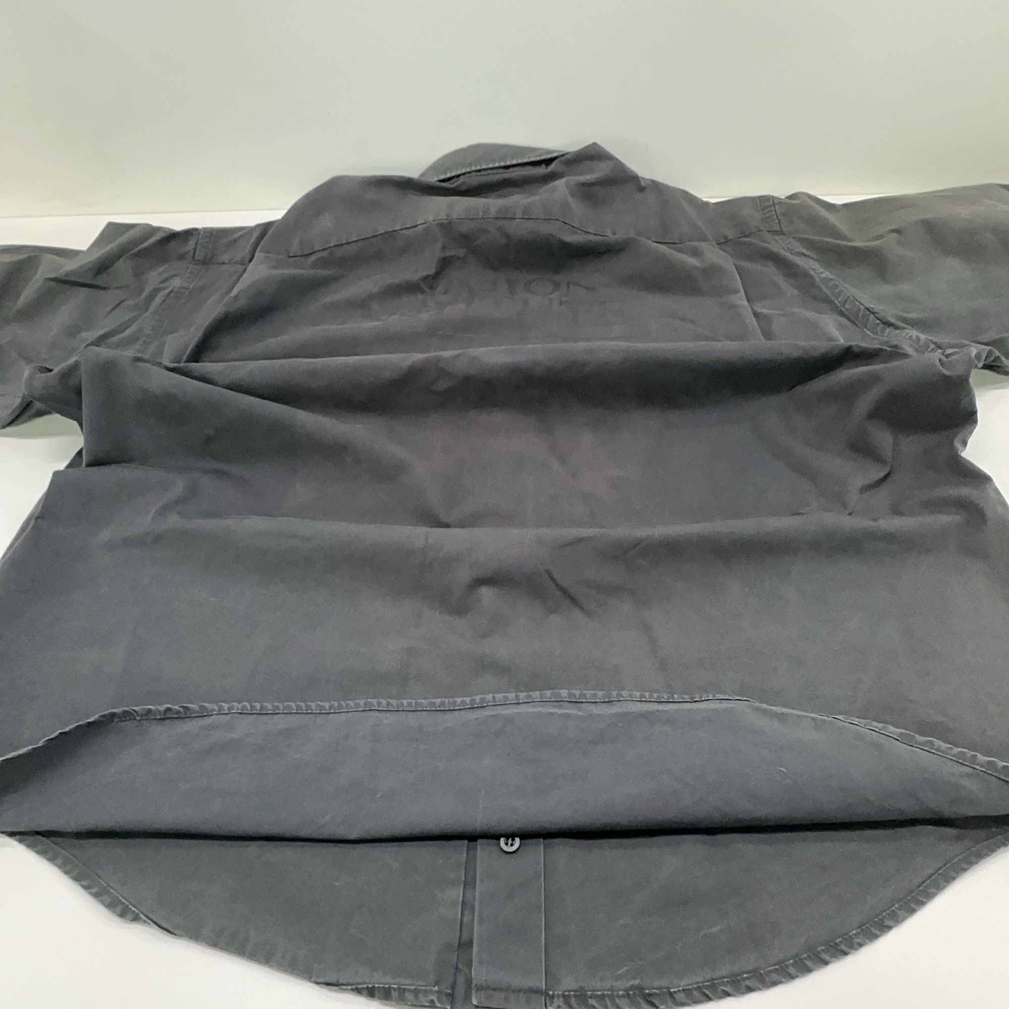 Balenciaga Balenciaga Fashion Institute Short Sleeve Shirt 37 Size US S / EU 44-46 / 1 - 12 Thumbnail