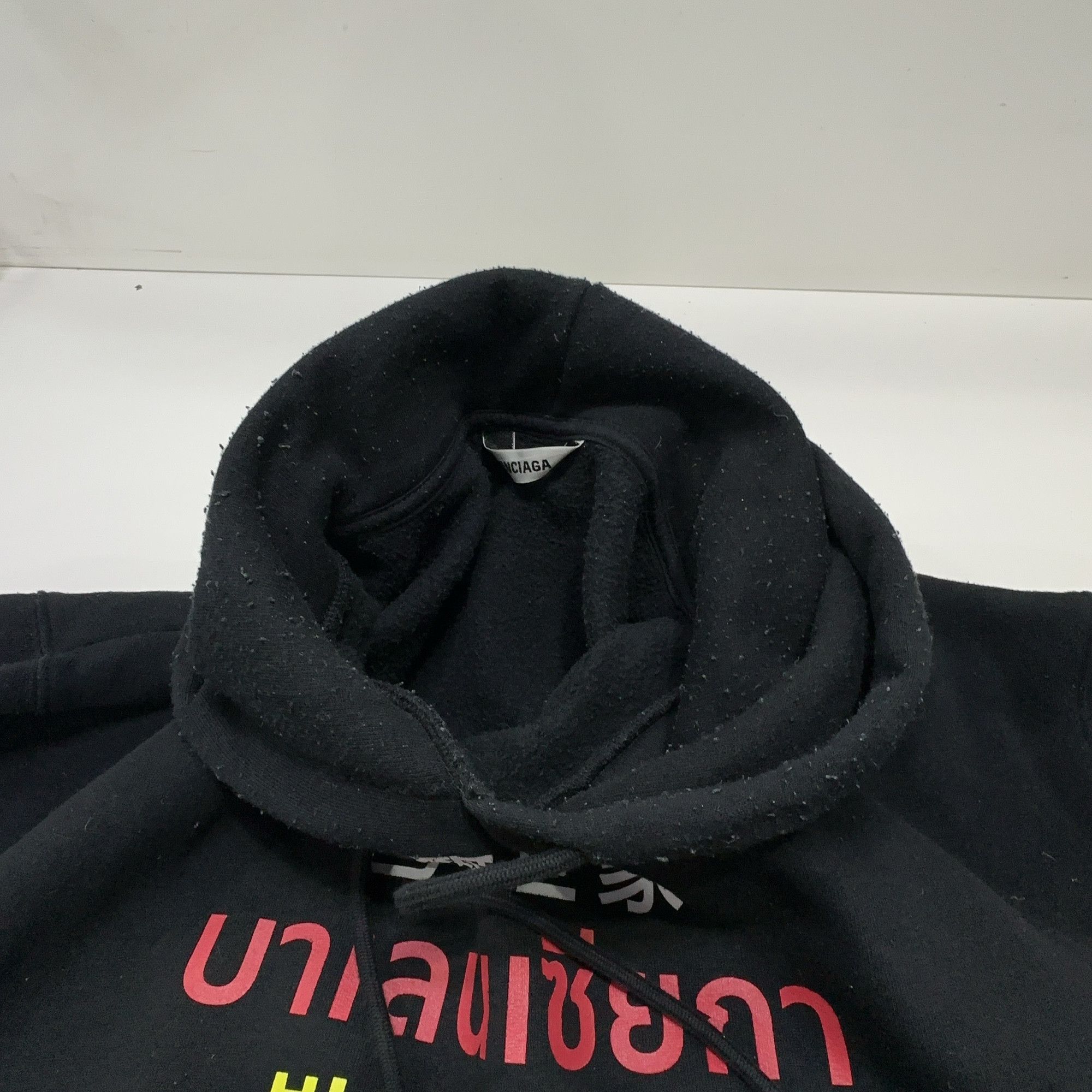Balenciaga Balenciaga Languages Logo Hoodie Size M Size M / US 6-8 / IT 42-44 - 6 Thumbnail