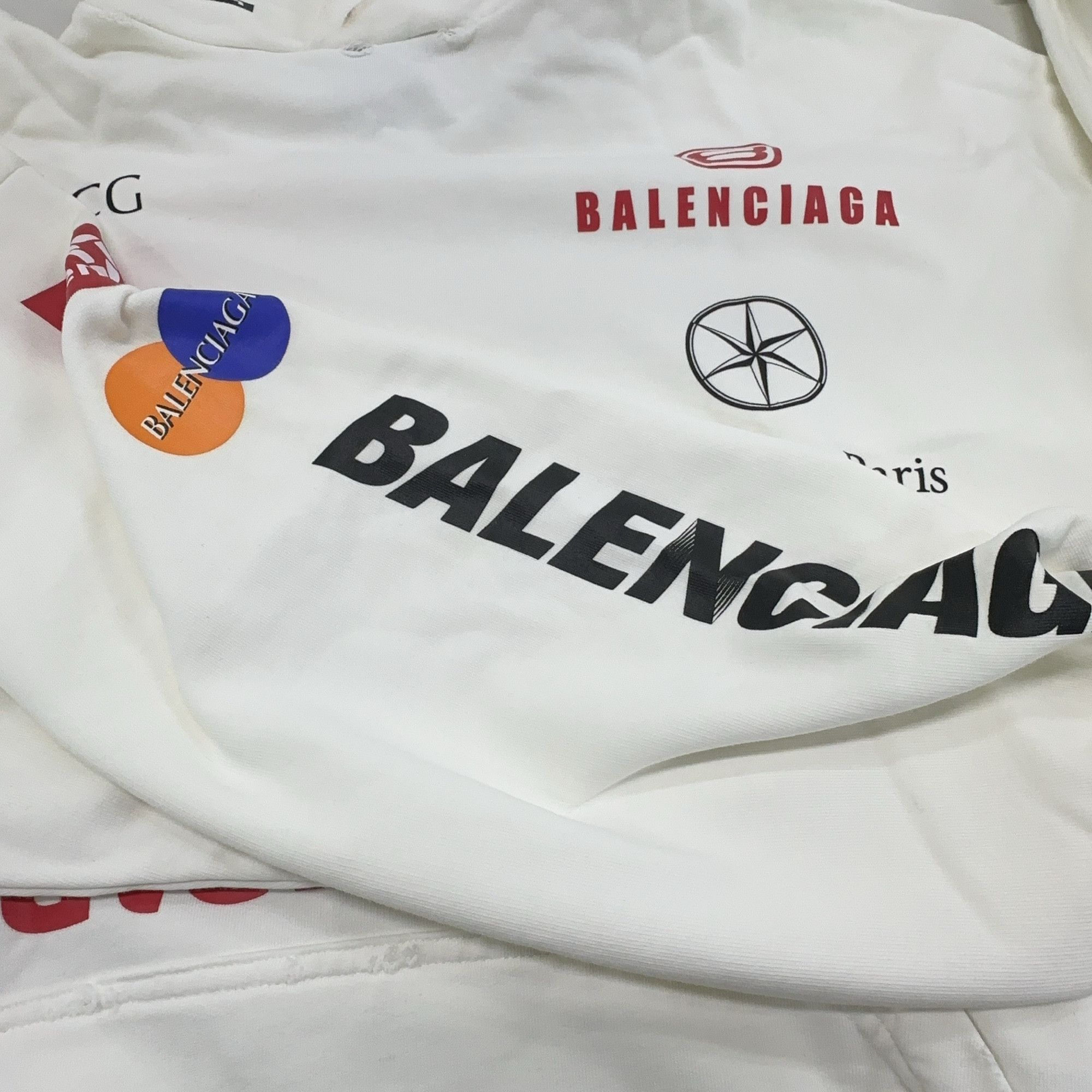 Balenciaga Balenciaga FW23 Multi Logo Hoodie Size 1 Size US S / EU 44-46 / 1 - 11 Thumbnail