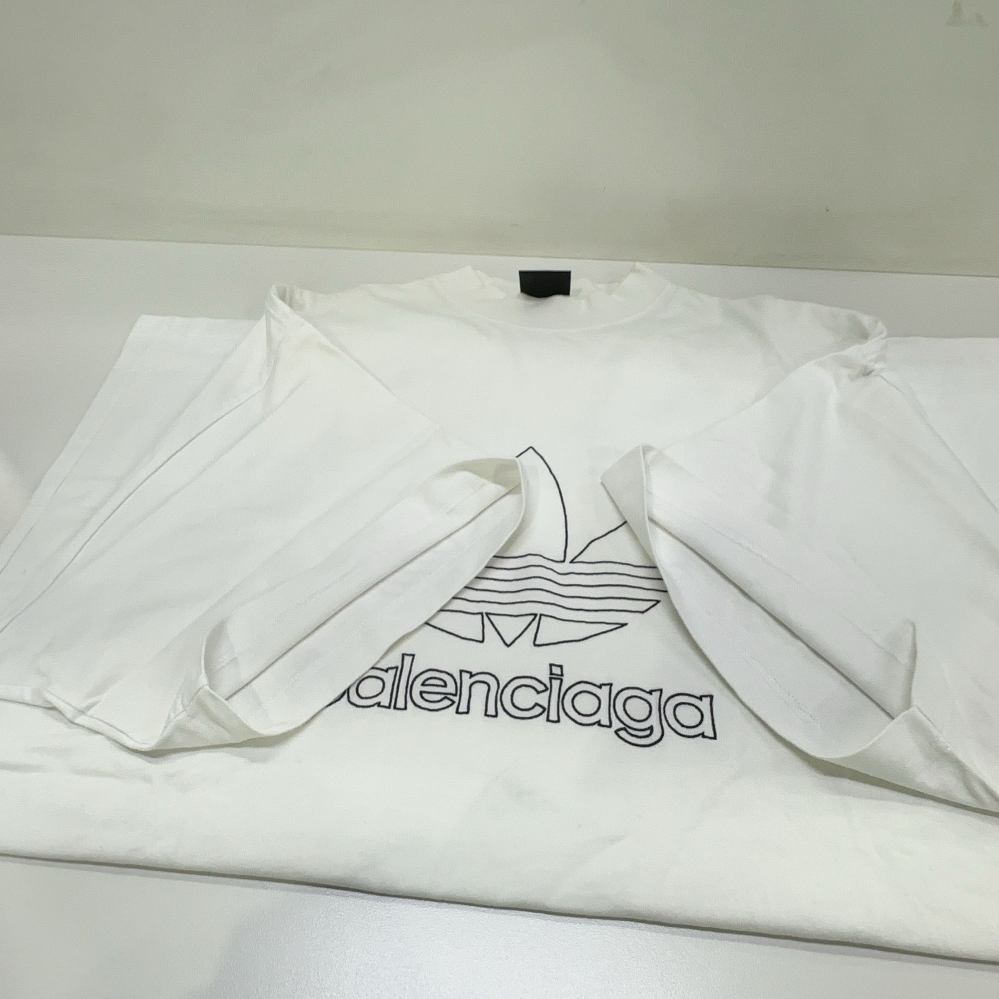 Balenciaga Balenciaga x Adidas Logo Print T-Shirt Size 3 Size US L / EU 52-54 / 3 - 9 Thumbnail