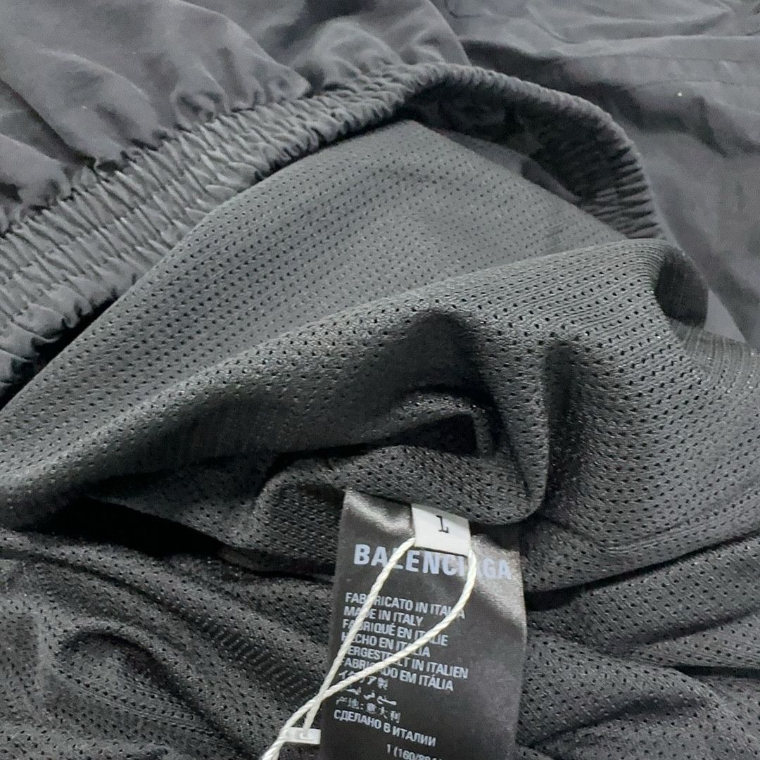Balenciaga Balenciaga Embroidered Logo Track Jacket Size 1 Size S / US 4 / IT 40 - 5 Thumbnail