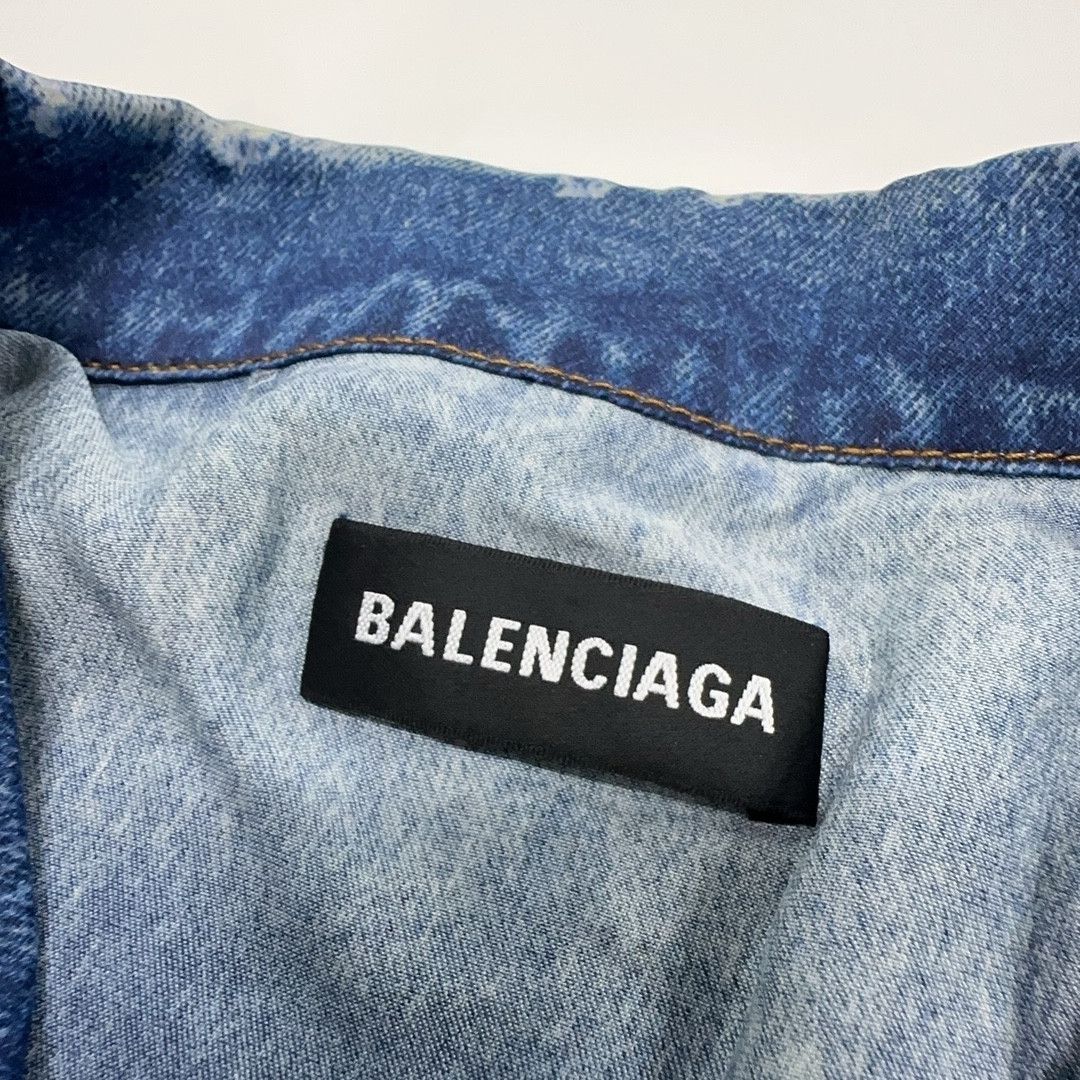Balenciaga Balenciaga Washed Pocket Denim Jacket S Size US S / EU 44-46 / 1 - 6 Thumbnail