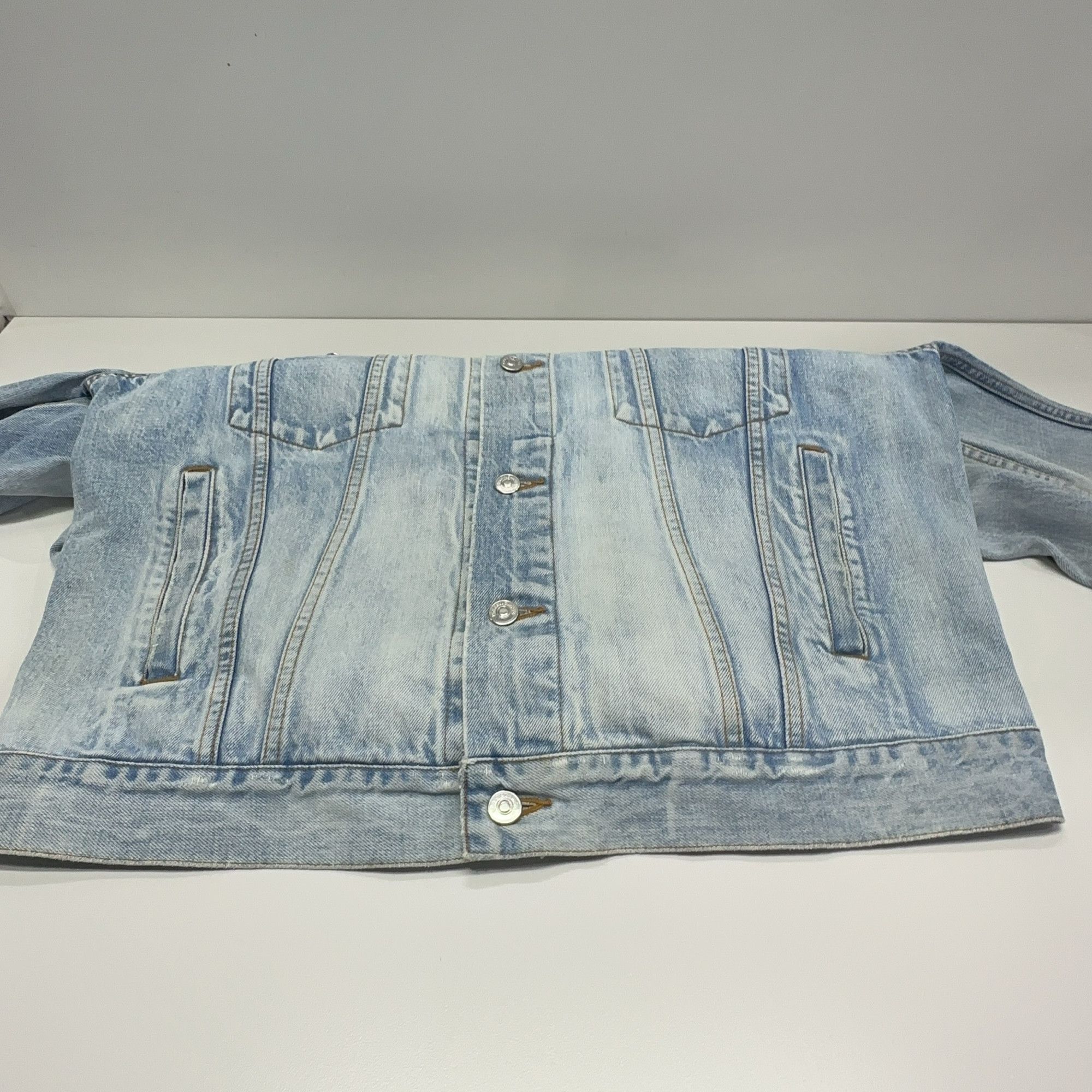 Balenciaga Balenciaga Logo Back Denim Jacket 44 Size US S / EU 44-46 / 1 - 9 Thumbnail