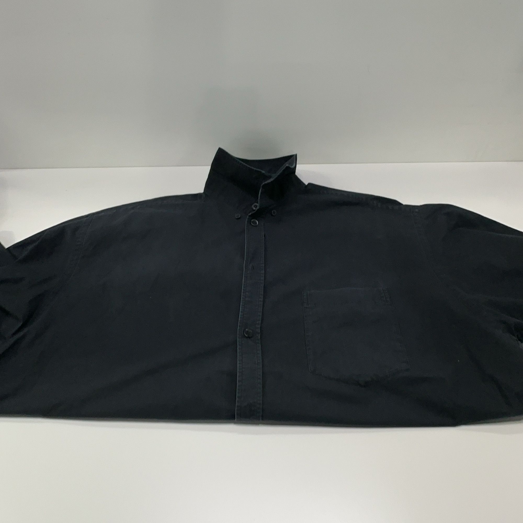 Balenciaga Balenciaga Back Logo Short Sleeve Shirt 39 Size US M / EU 48-50 / 2 - 15 Thumbnail