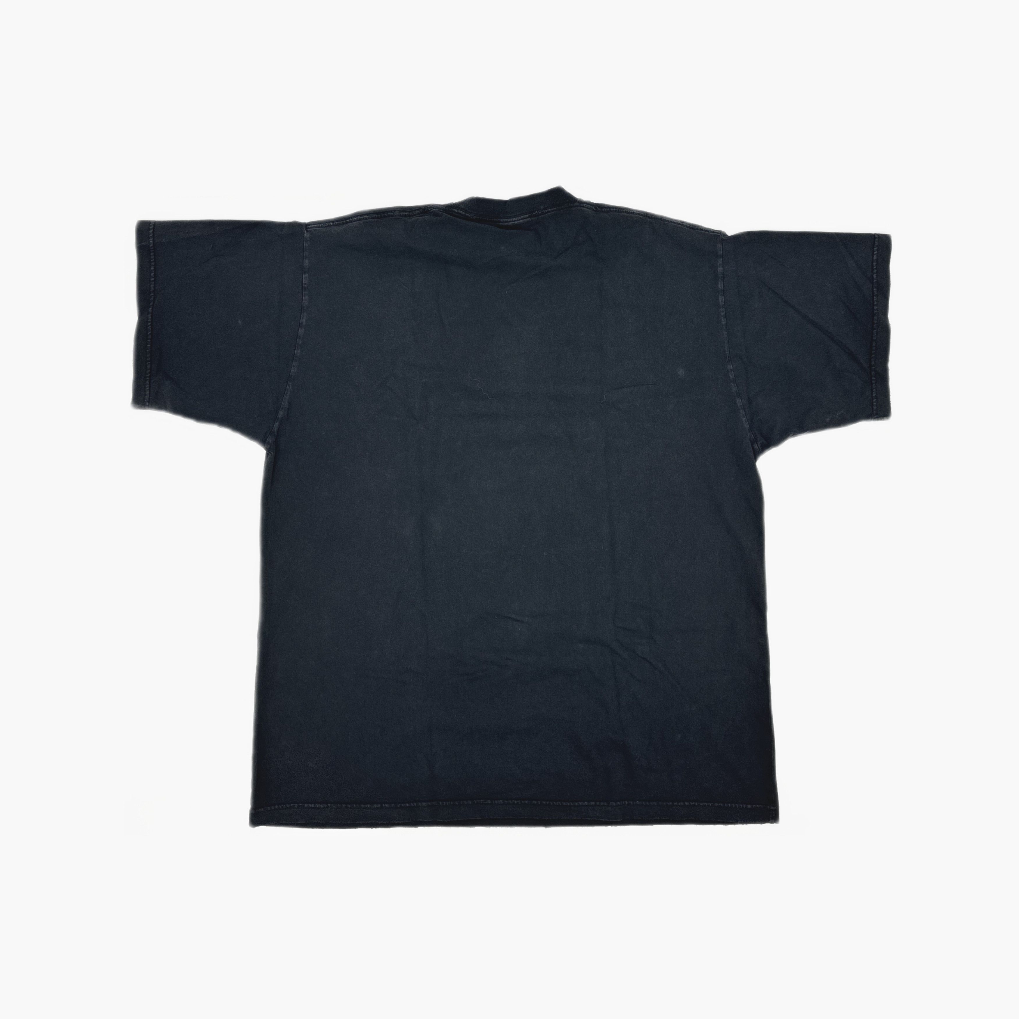 Balenciaga Balenciaga Be Different Apple Logo T-Shirt Size 2 Size US M / EU 48-50 / 2 - 3 Thumbnail
